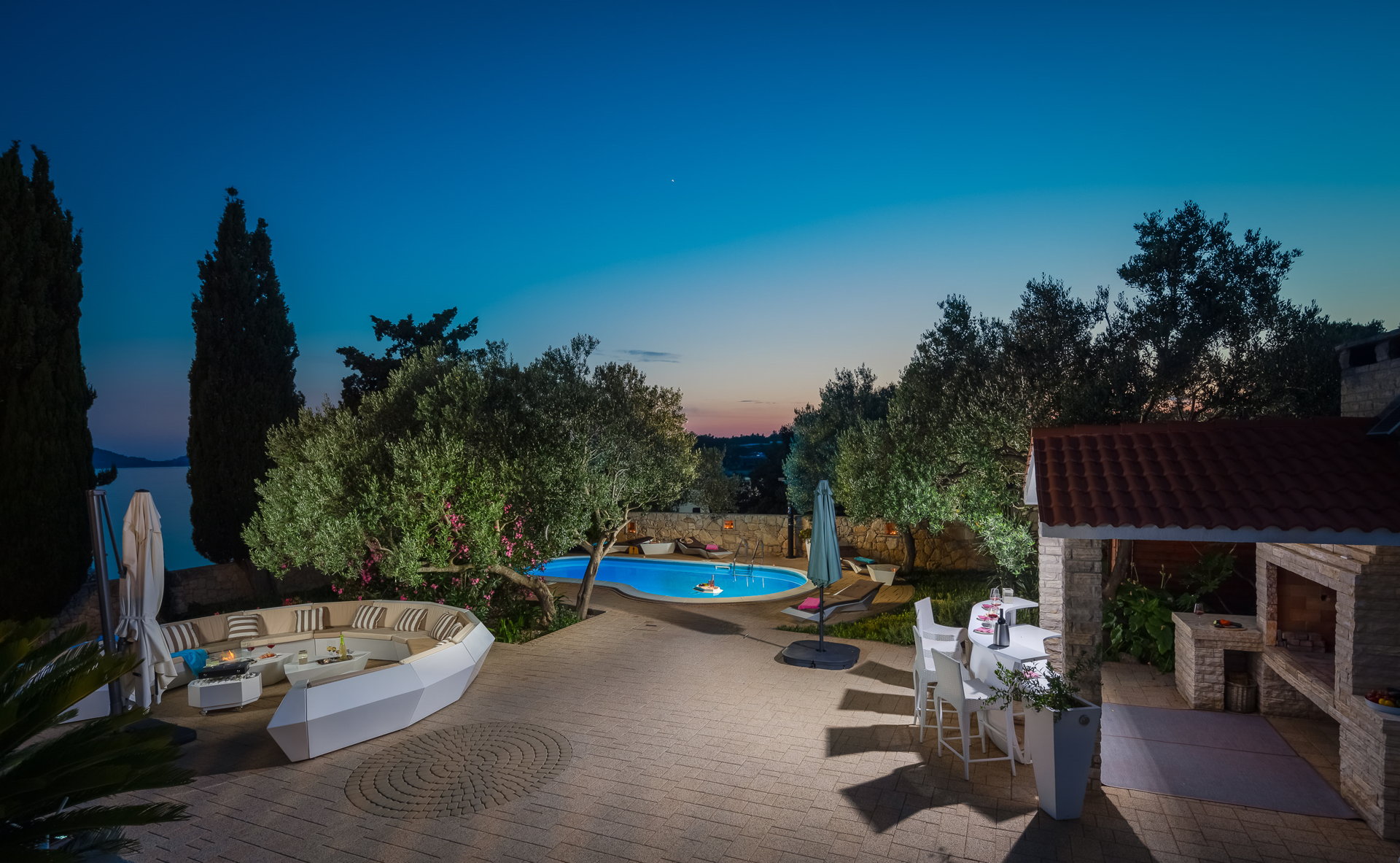 Luxury Villa Bella Vista with Swimming Pool