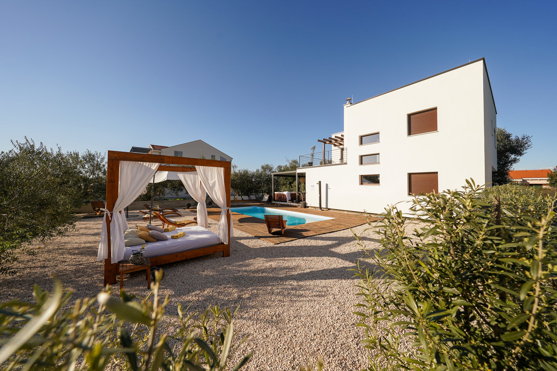 Villa Fusion with Pool