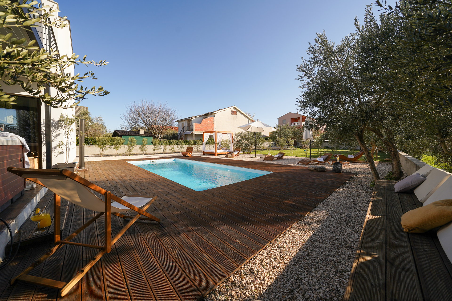 Villa Fusion with Pool