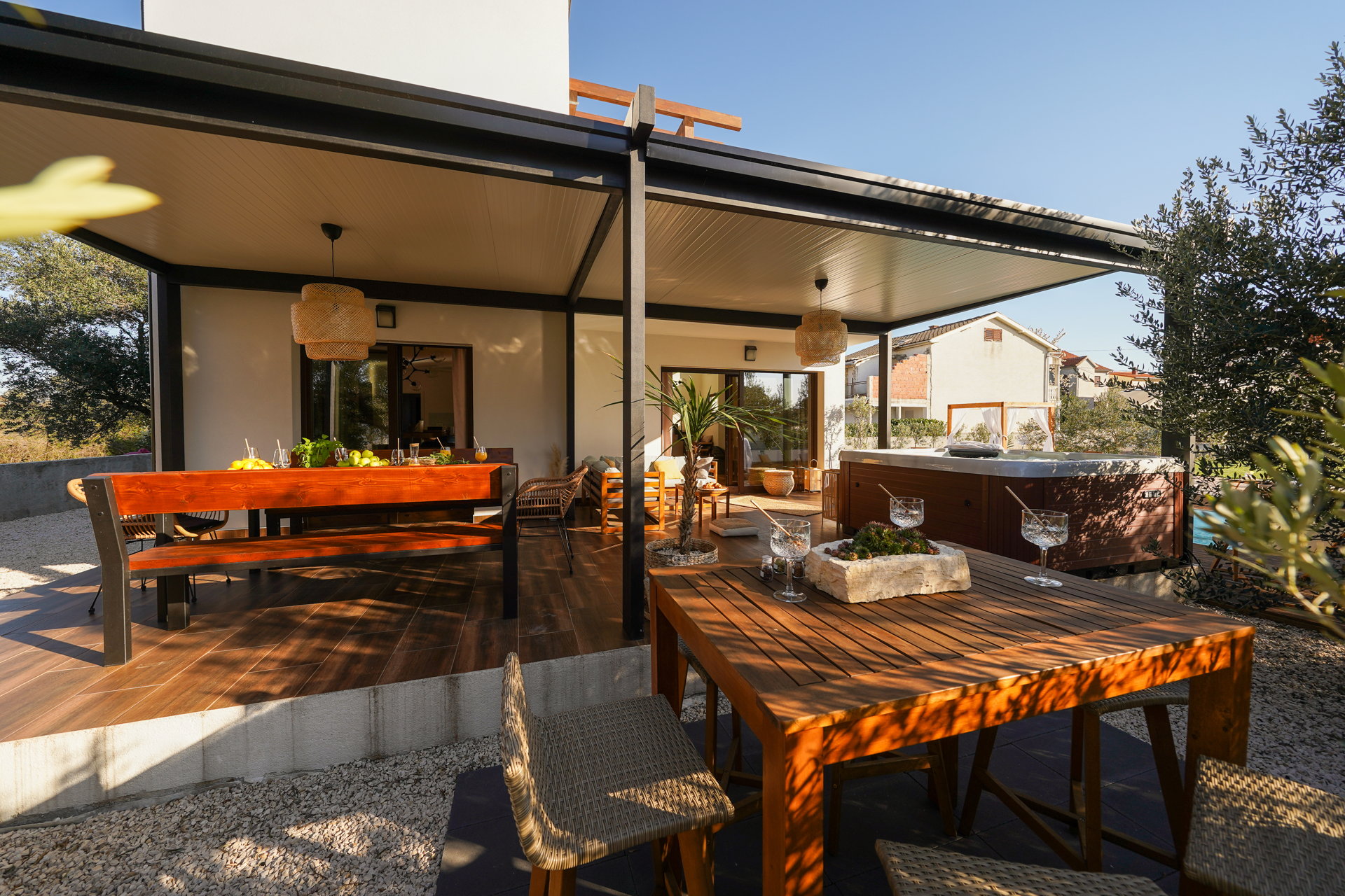 Villa Fusion with Pool