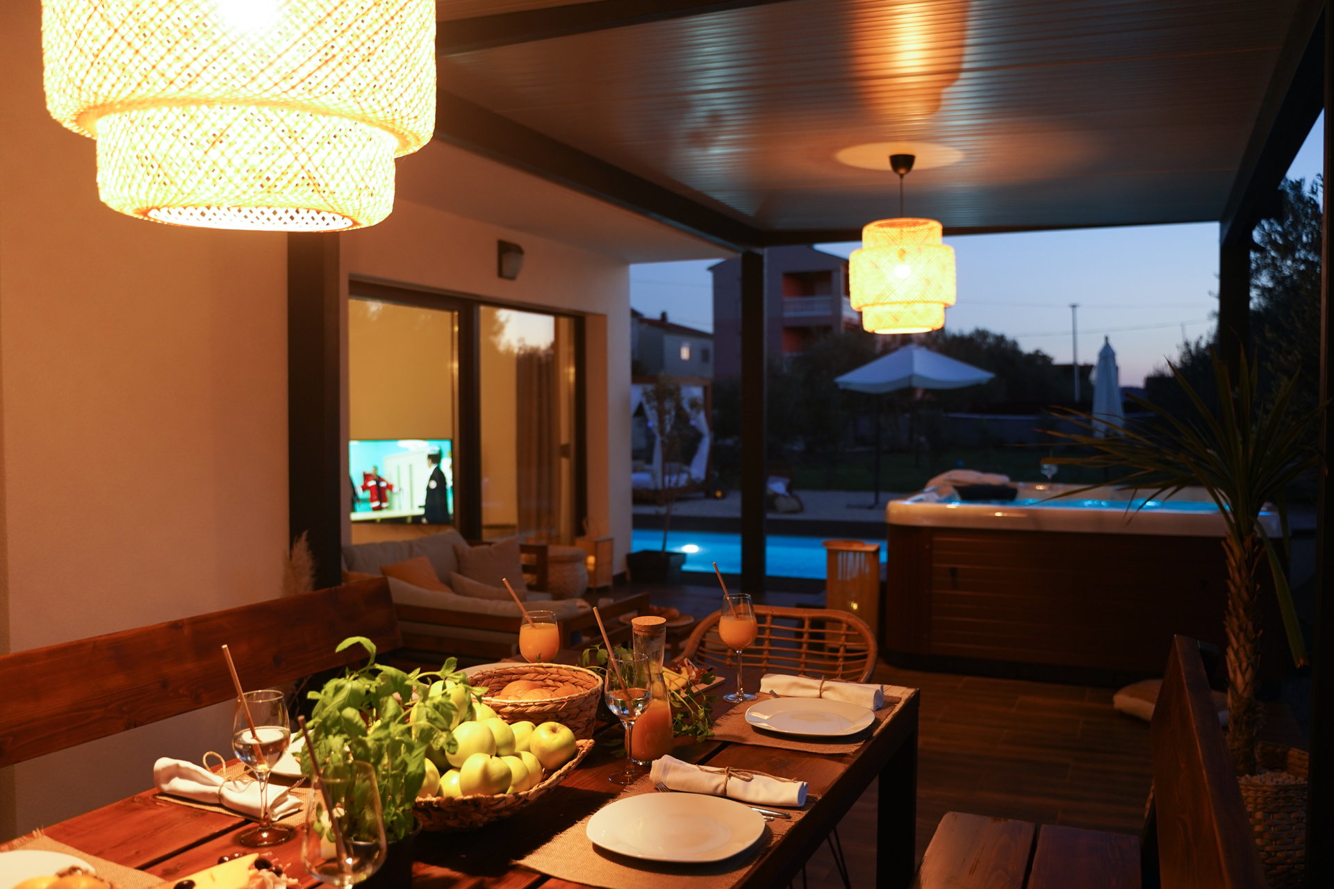 Villa Fusion with Pool