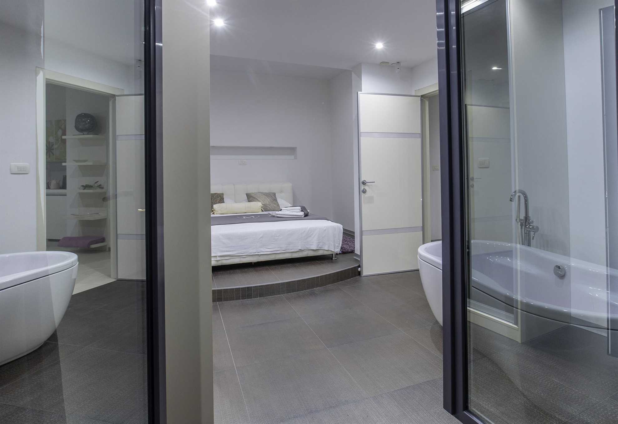 Luxury Villa Rising Sun with Pool