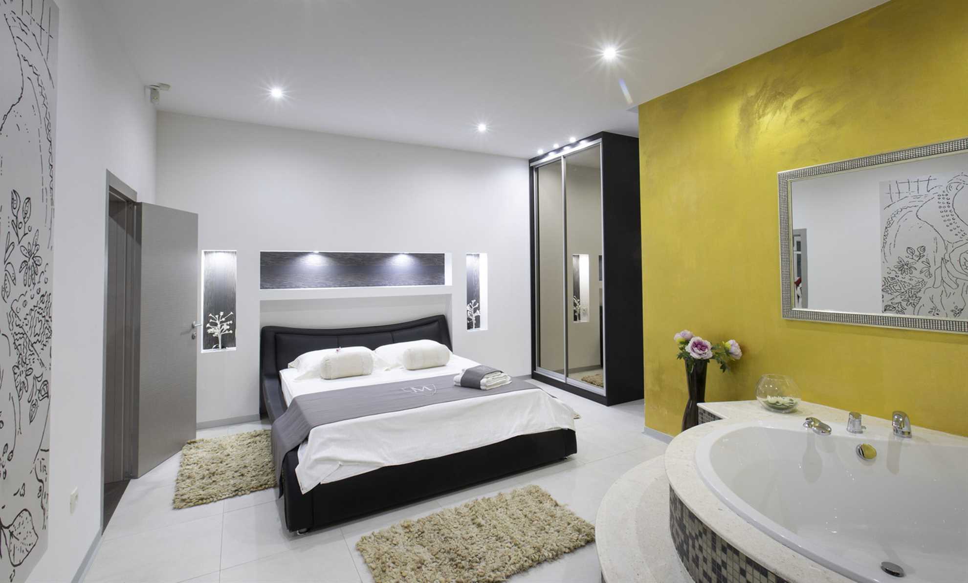 Luxury Villa Rising Sun with Pool