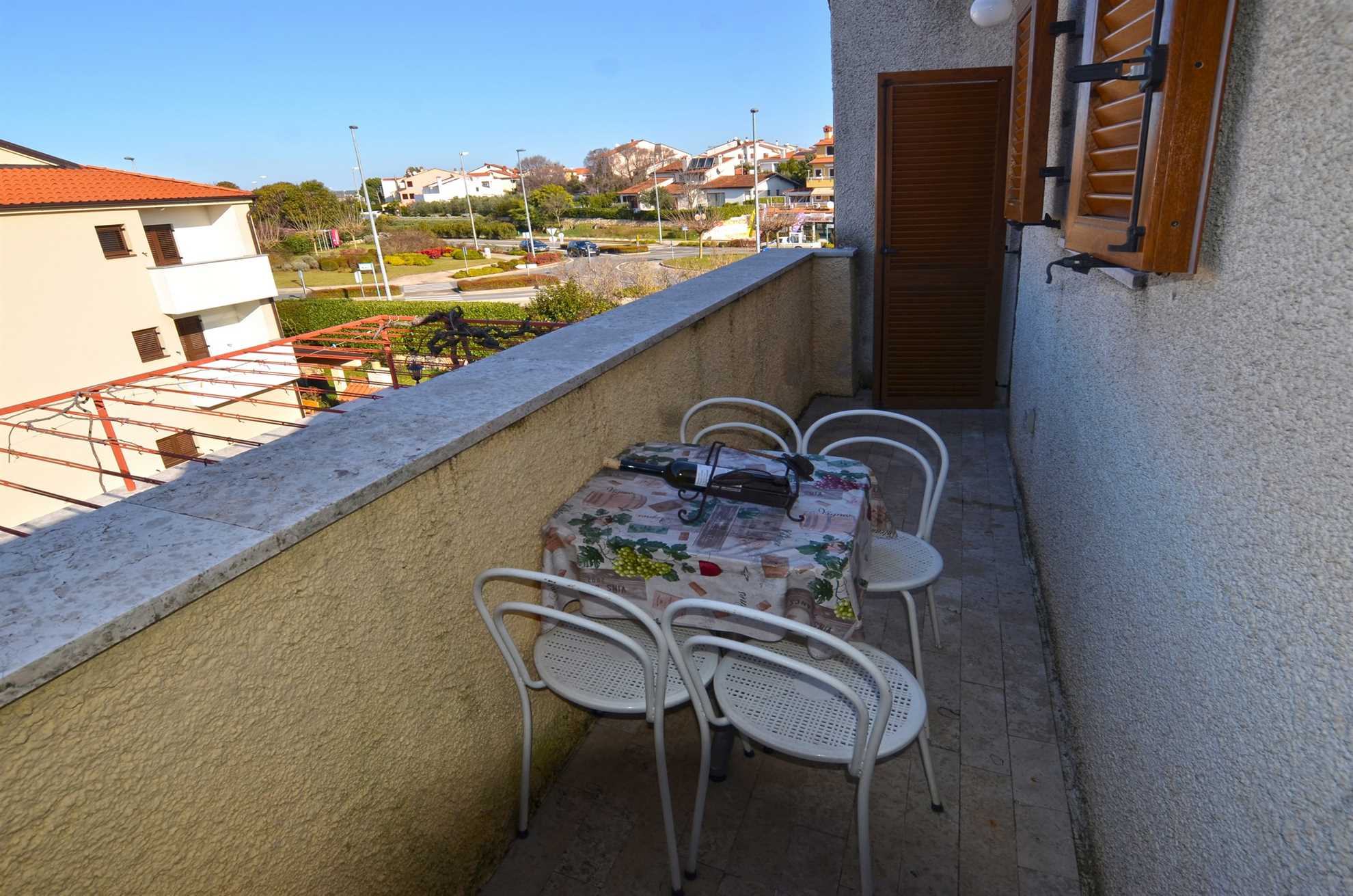 Galant Apartment 6 with balcony
