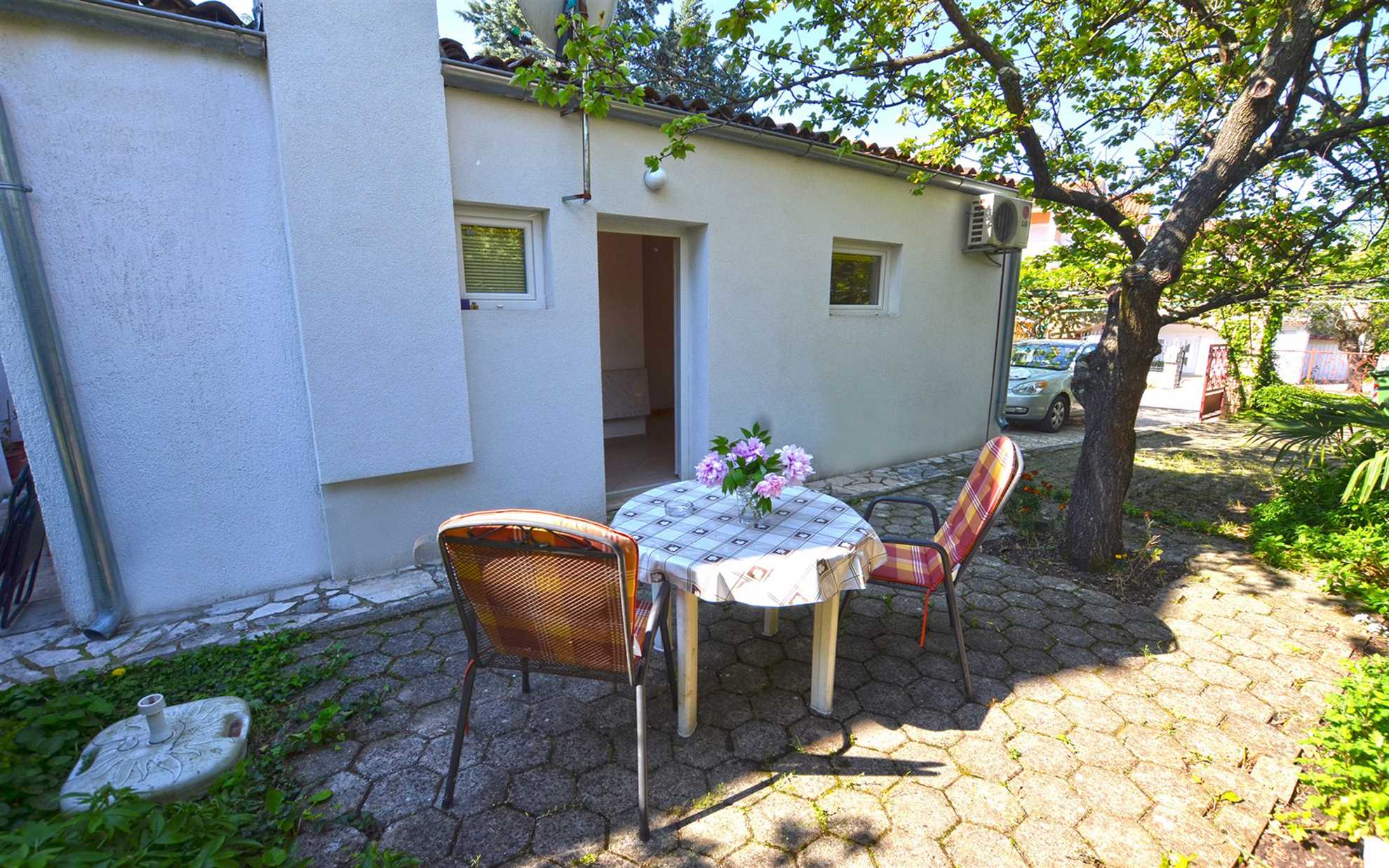 Brigita Studio - close to Restaurant