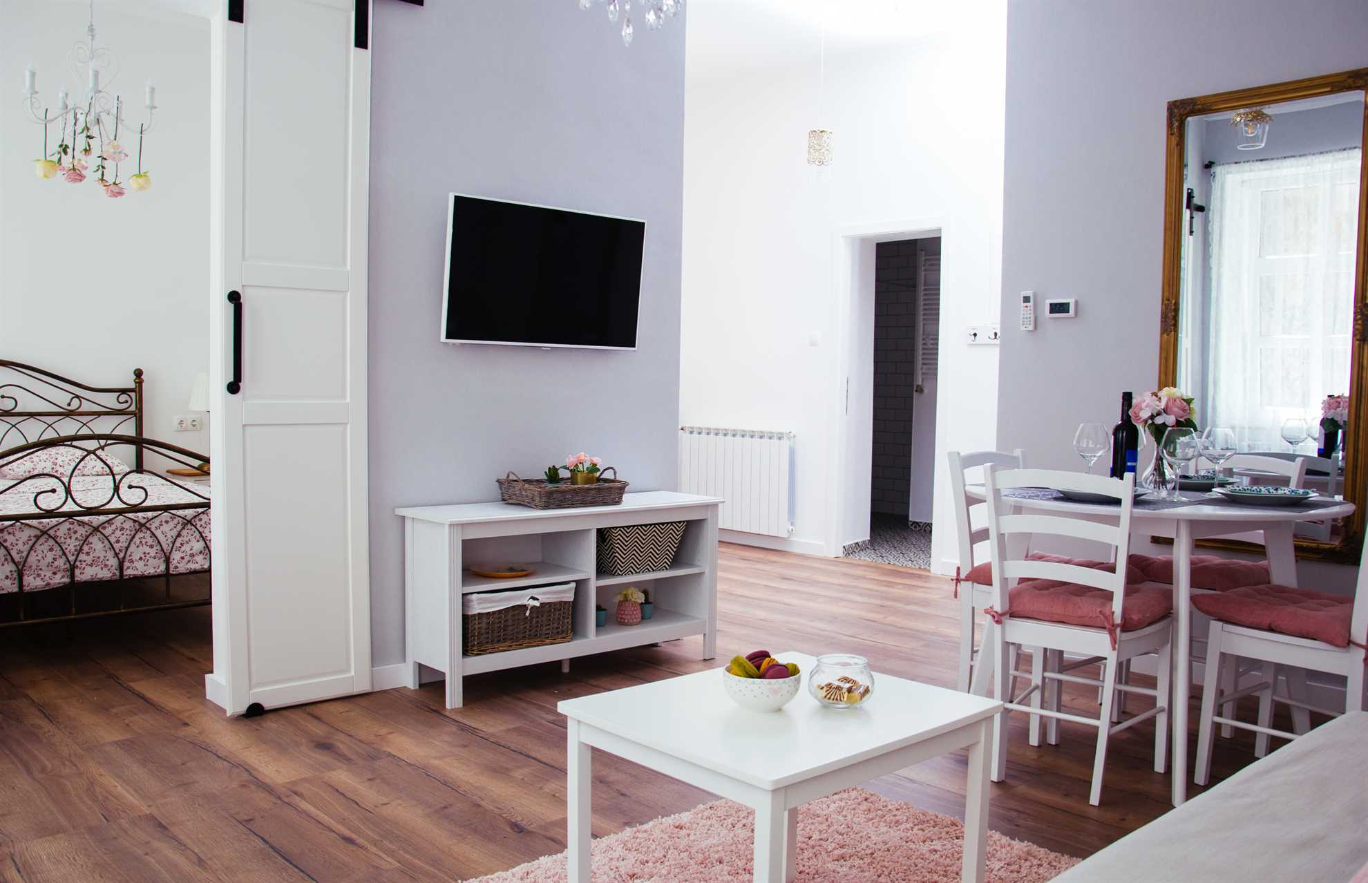 ** Servus Apartment
