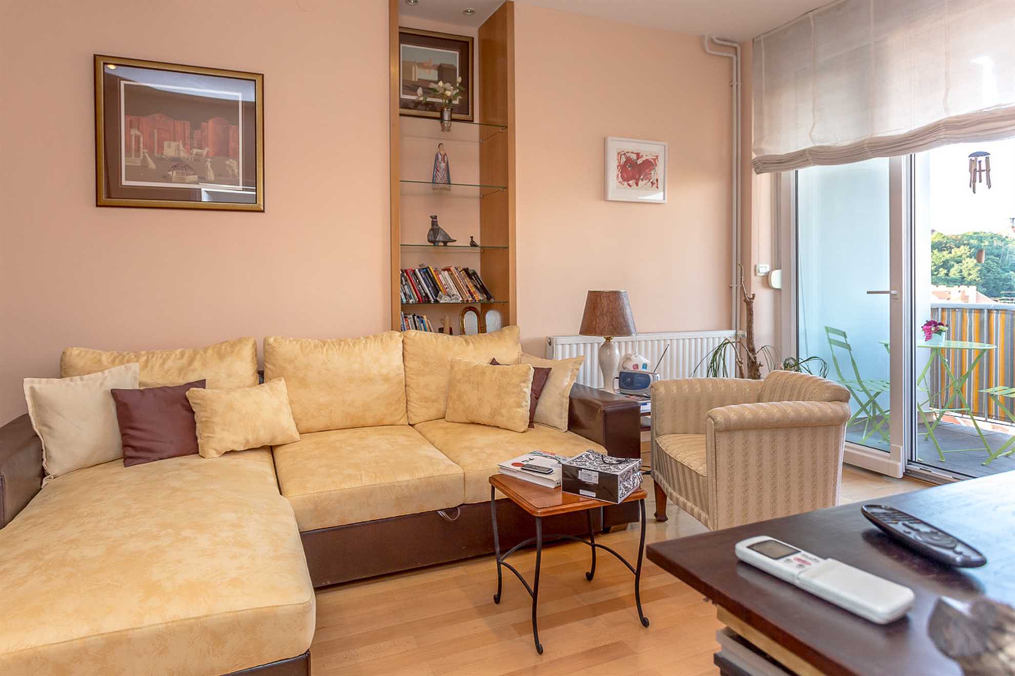 *Top Position* Art-Deco City Centre (2+2 people)