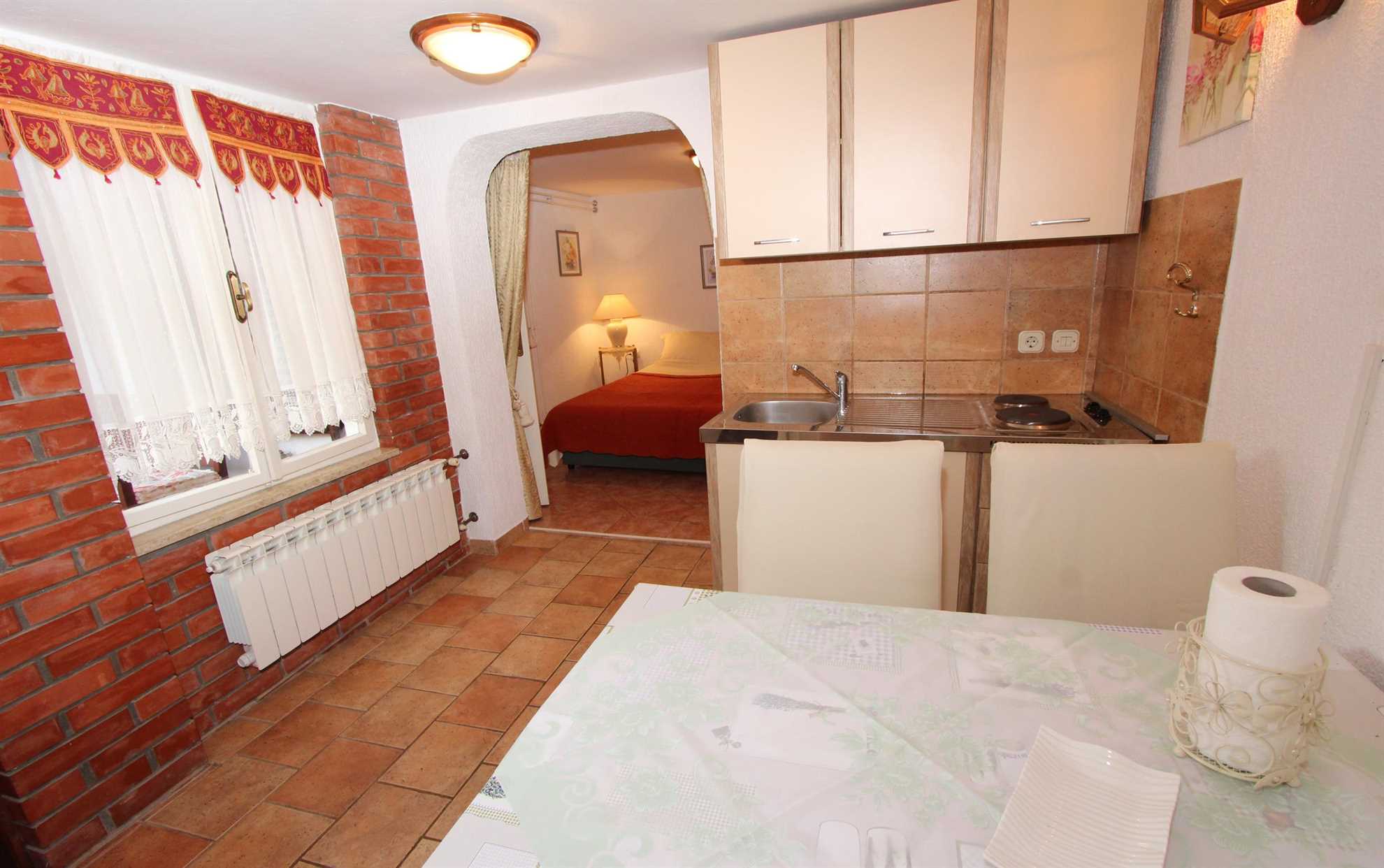 LUCU Two-Bedroom Apartment (manji)
