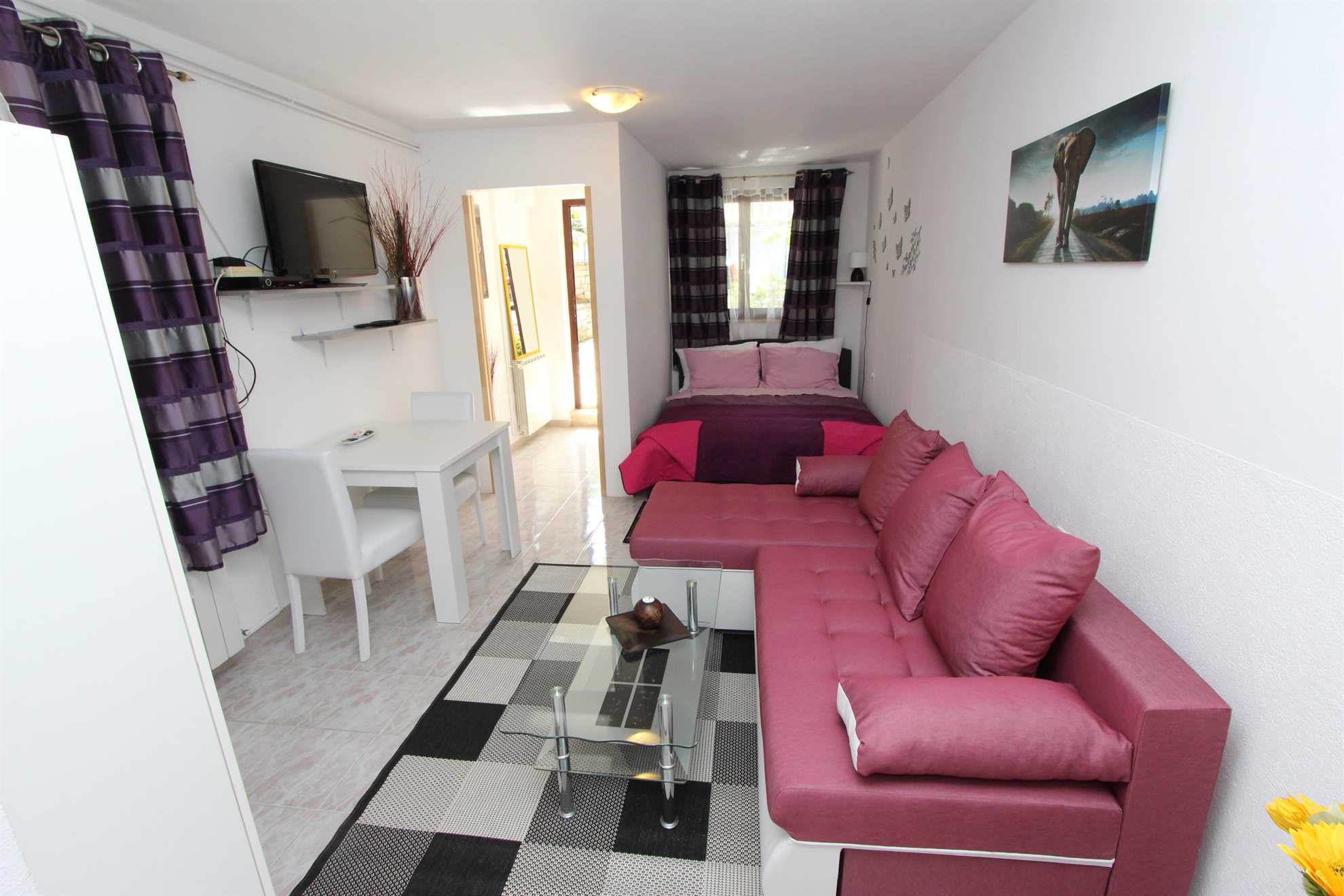 NOELLA MIA Studio Apartment with Terrace