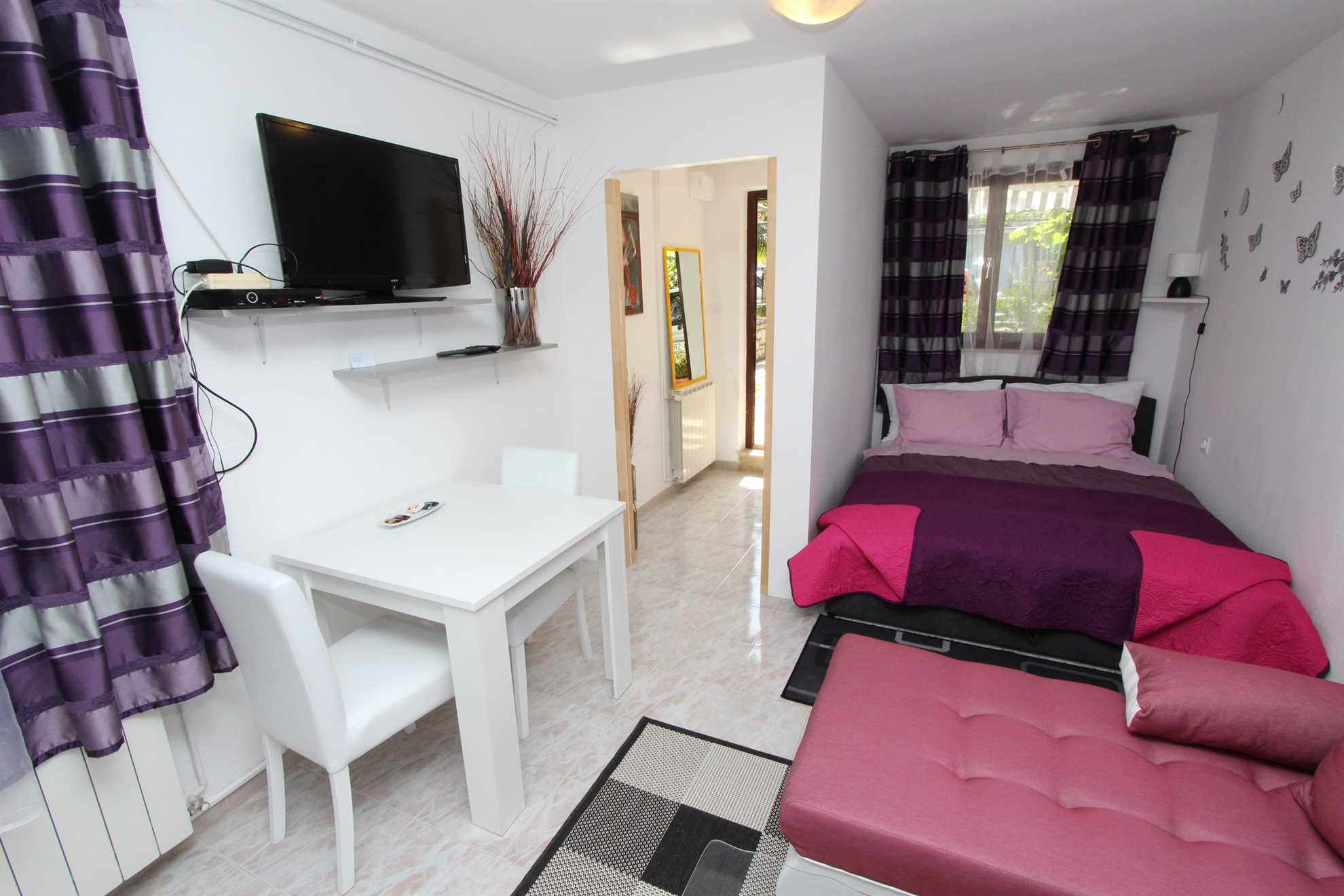 NOELLA MIA Studio Apartment with Terrace