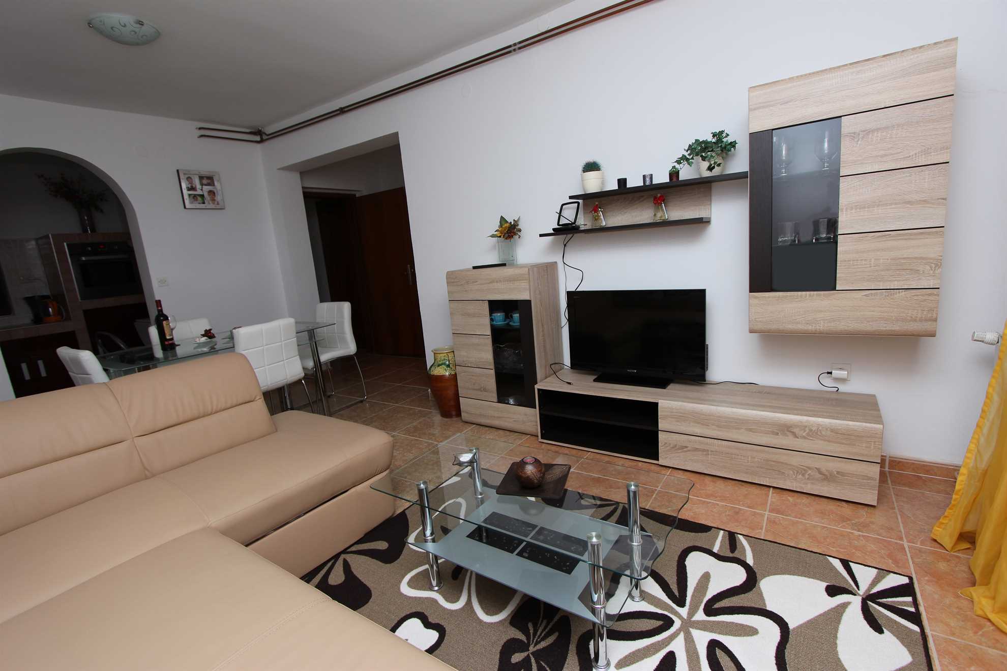 NOELLA MIA One-Bedroom Apartment