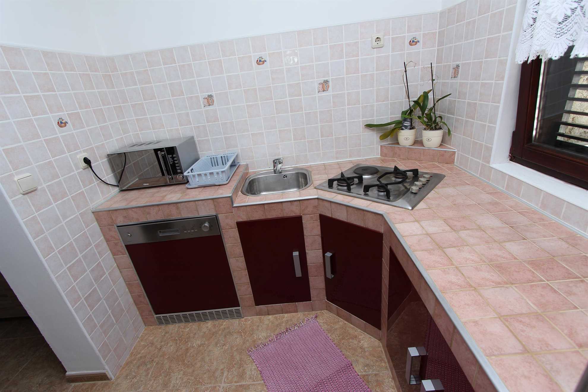 NOELLA MIA One-Bedroom Apartment