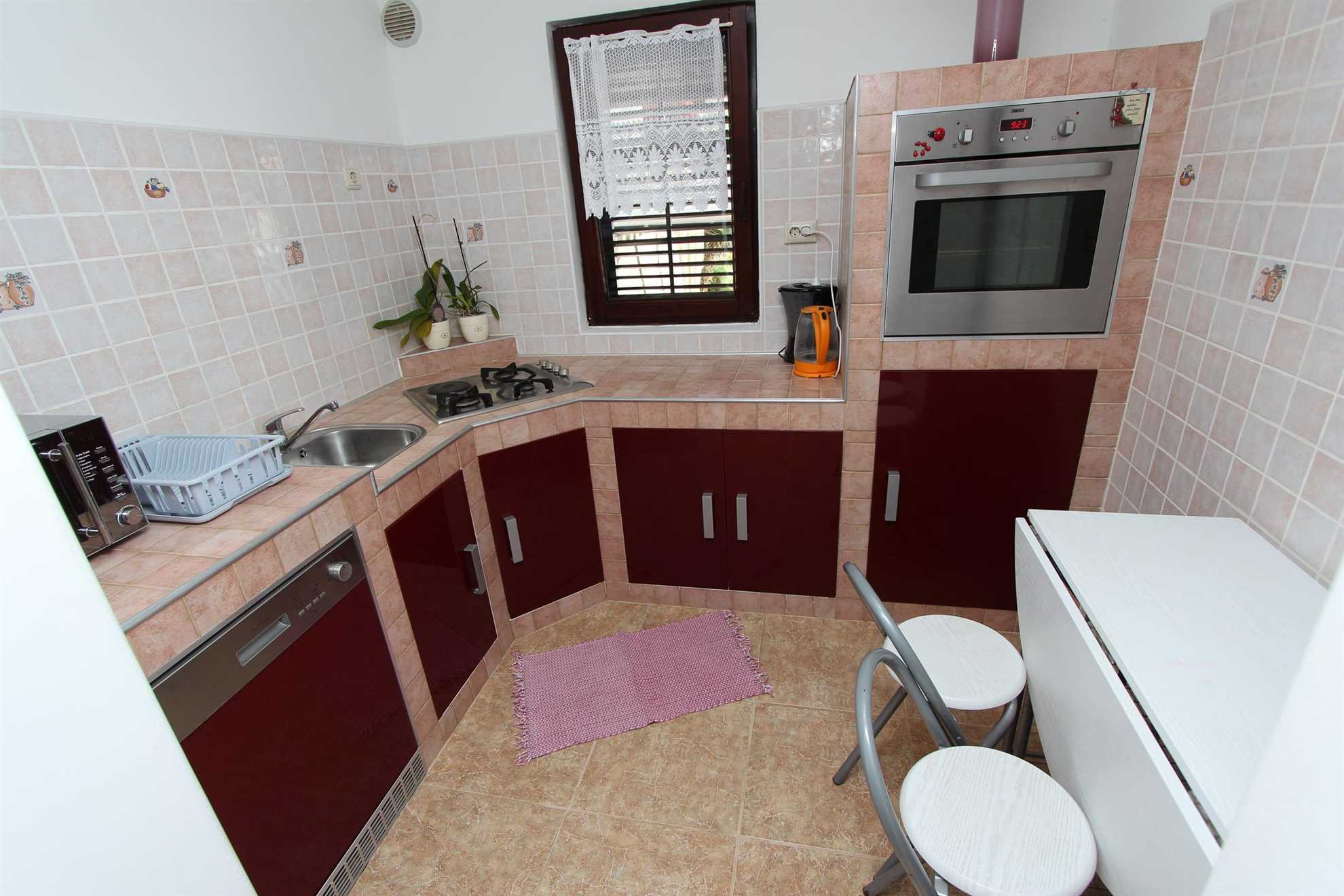 NOELLA MIA One-Bedroom Apartment