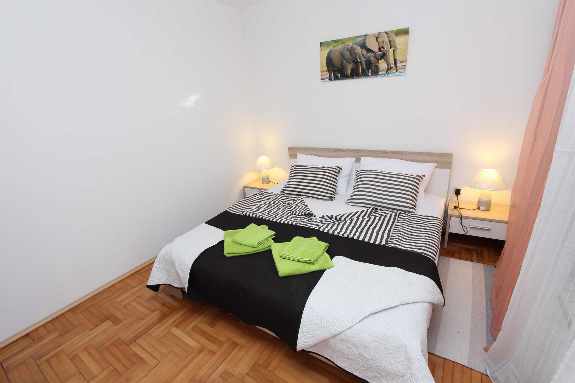 NOELLA MIA One-Bedroom Apartment