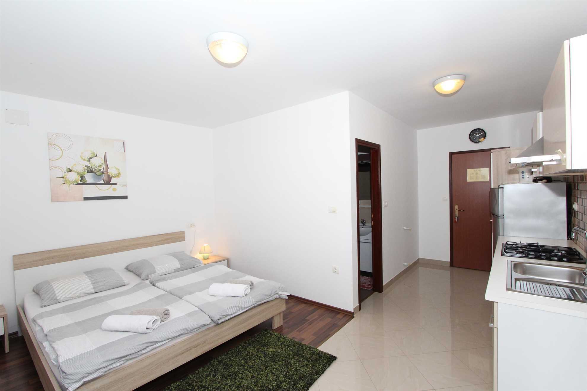 RUBIL Studio Apartment 4