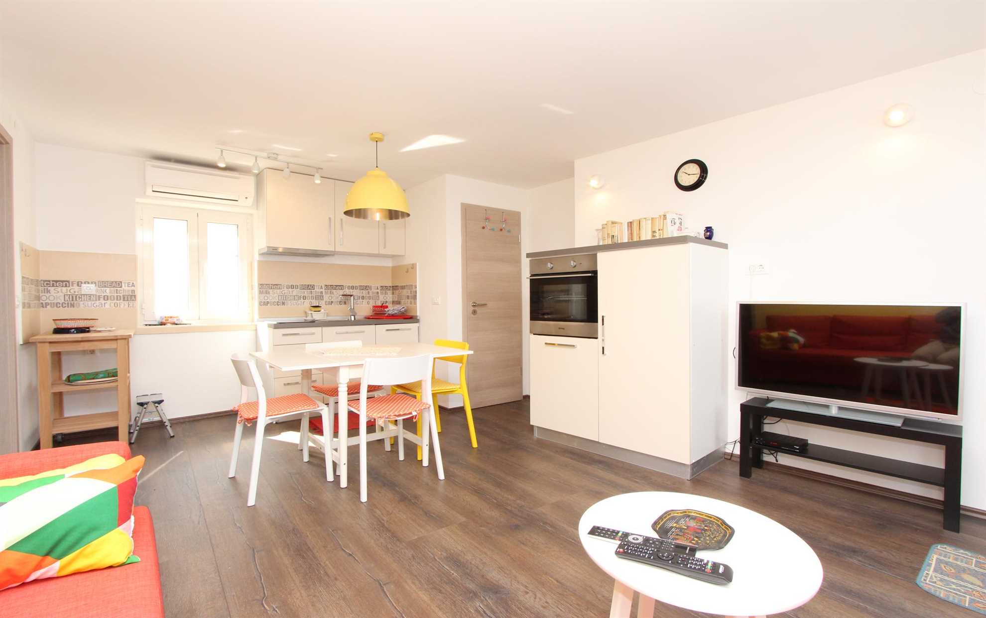 EL CORSARO 2 One-Bedroom Apartment with Sea View