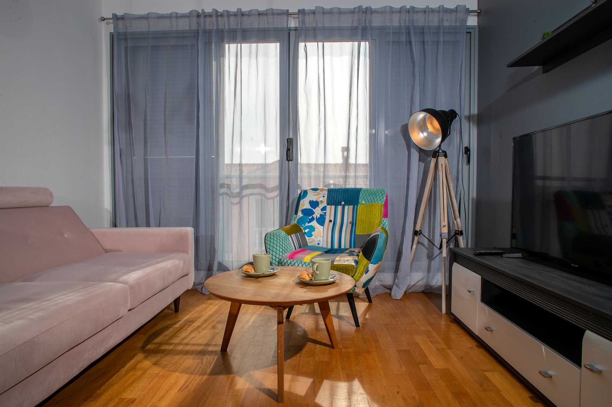 MOON Apartman sa 2 Spavaće Sobe