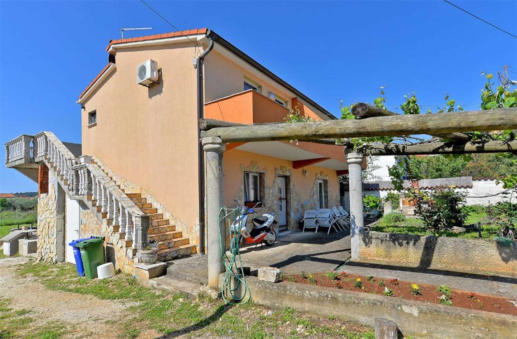 MARO Apartman sa 1 Spavaćom Sobom s Balkonom 1