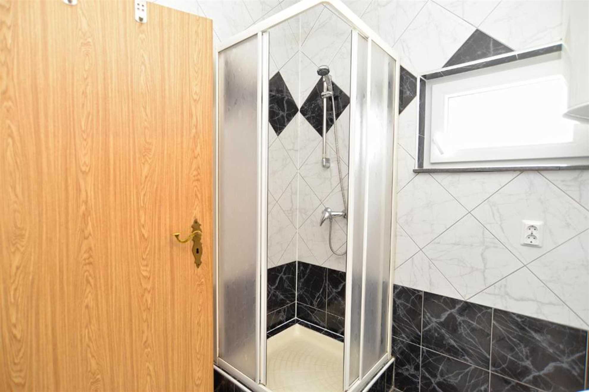MARO Apartman sa 1 Spavaćom Sobom s Balkonom 1