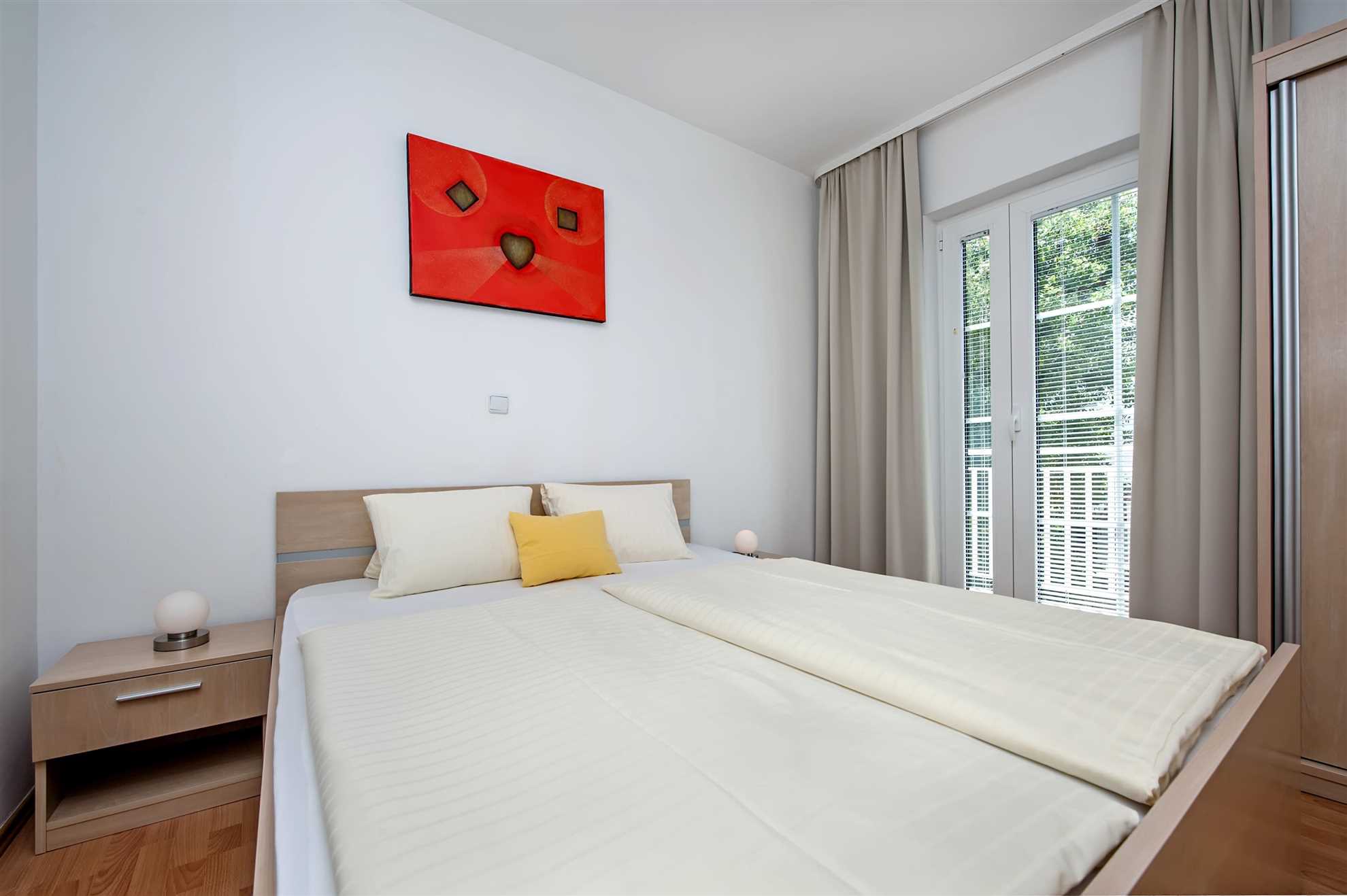 MARKO Apartman sa 2 Spavaće Sobe s Balkonom 2