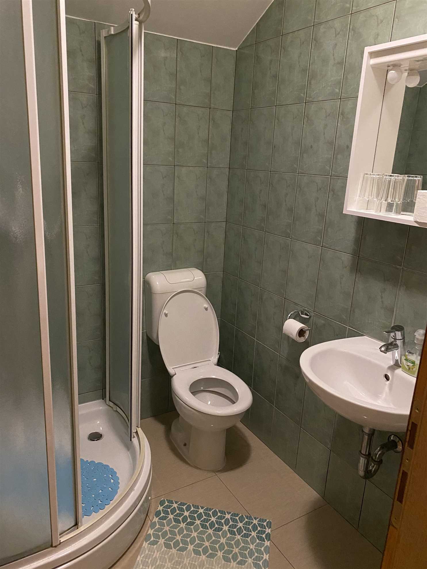 Room 1 - room with two separate beds