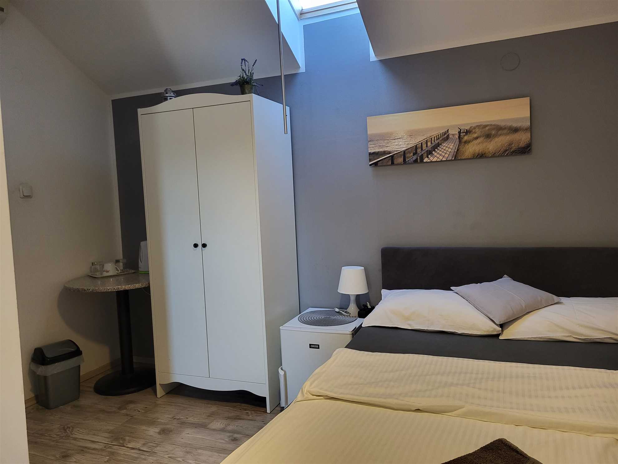 Room 2 - one-bed room