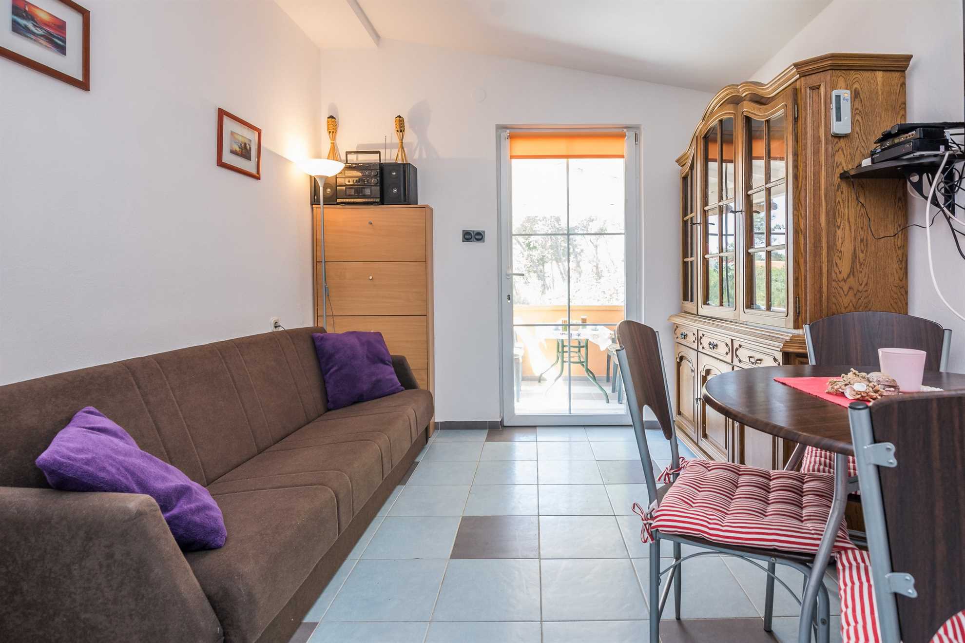 Apartment for 4-5 persons | Air conditioning, WiFi, BBQ