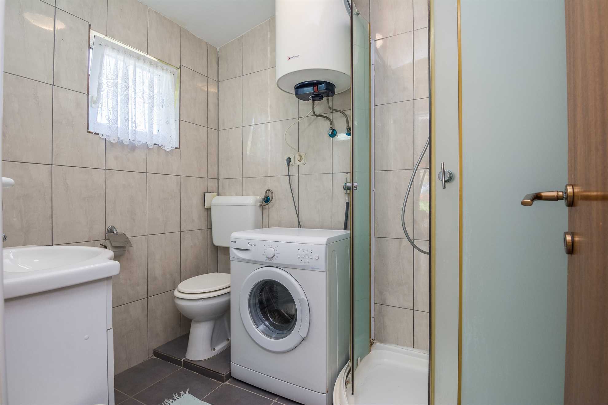 Apartment for 4-5 persons | Air conditioning, WiFi, BBQ