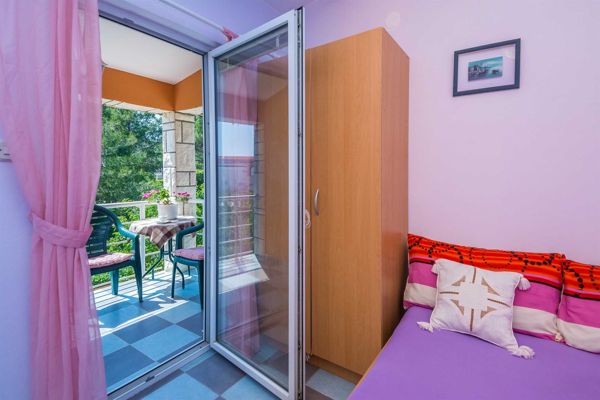 Apartment for 4-5 persons | Air conditioning, WiFi, BBQ