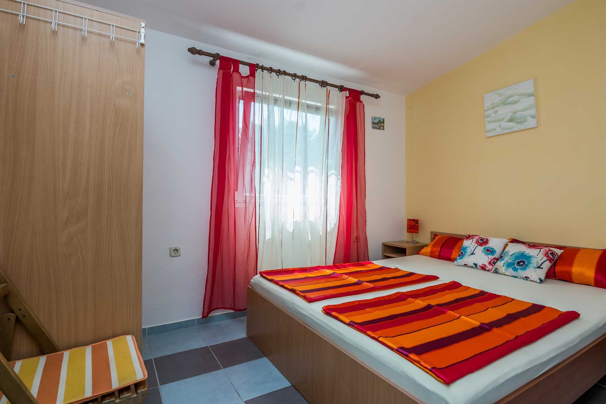 Fully equipped apartment for 4-5 persons | 800 m from the beach