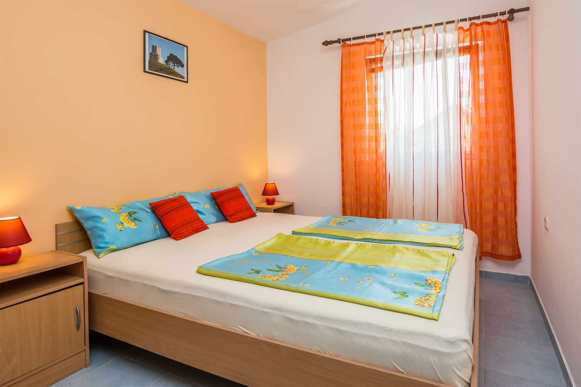 Fully equipped apartment for 4-5 persons | 800 m from the beach