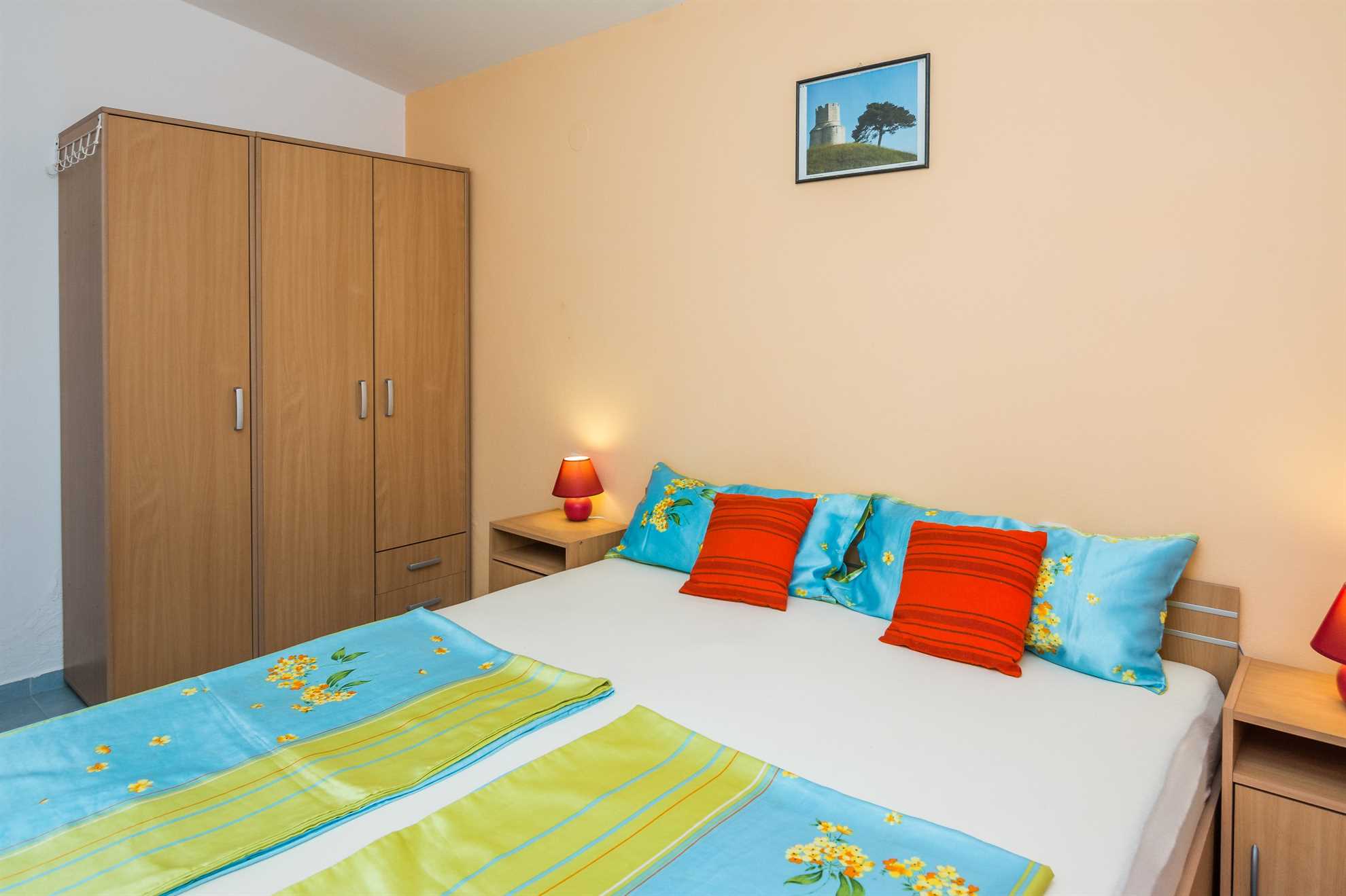 Fully equipped apartment for 4-5 persons | 800 m from the beach