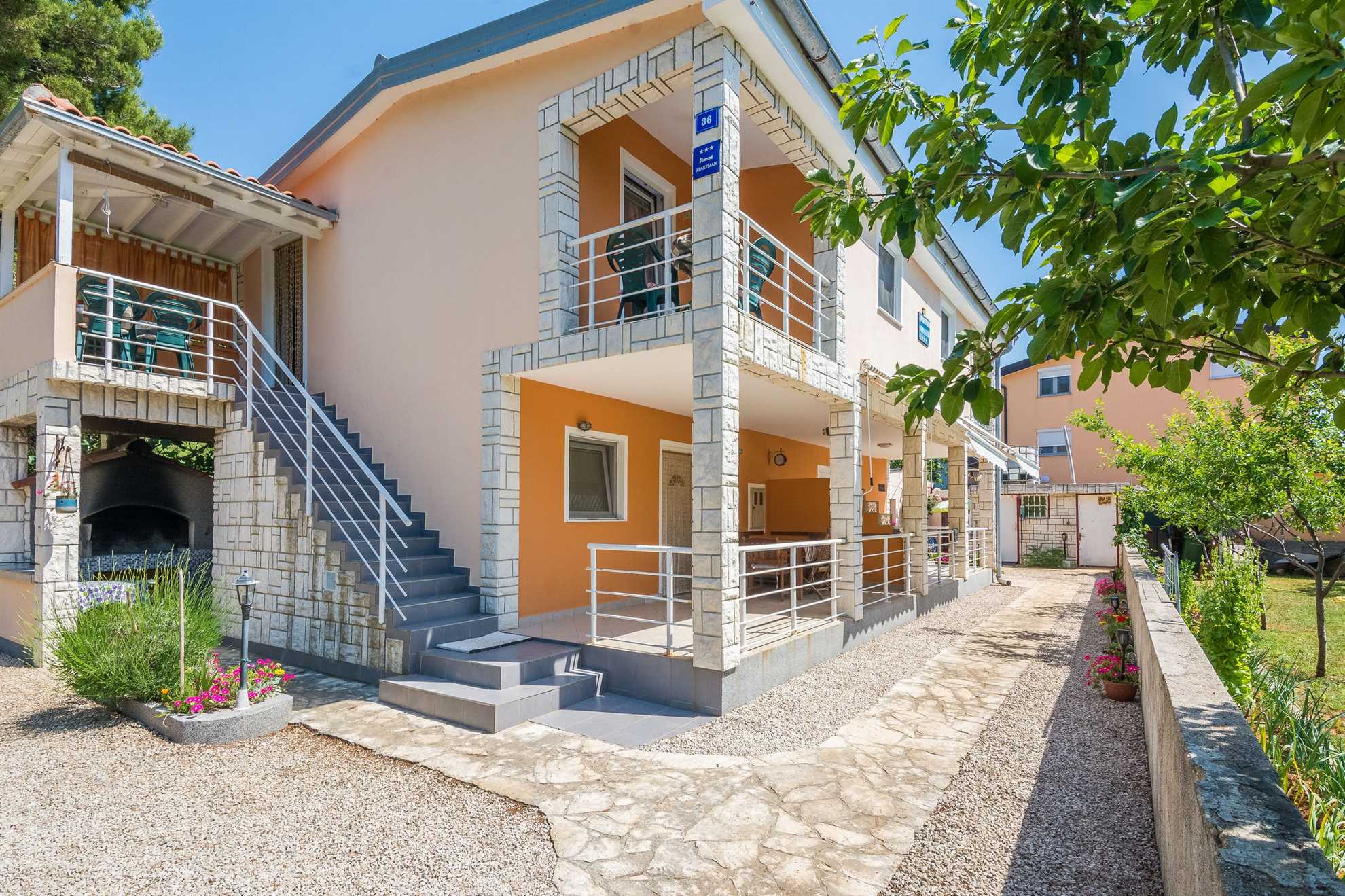 Fully equipped apartment for 4-5 persons | 800 m from the beach