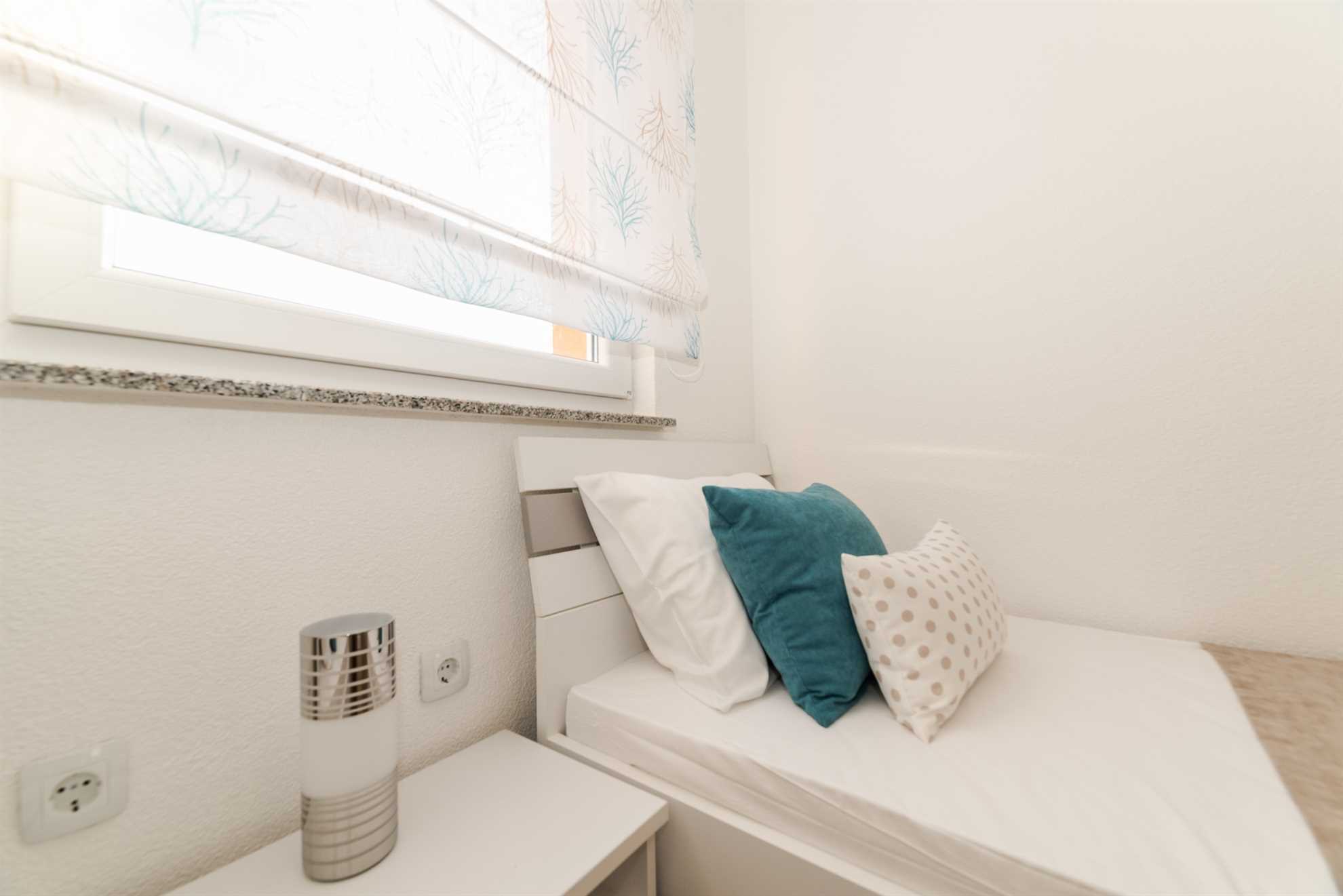 Air-conditioned holiday apartment | 4-6 persons | 80 meters from sea