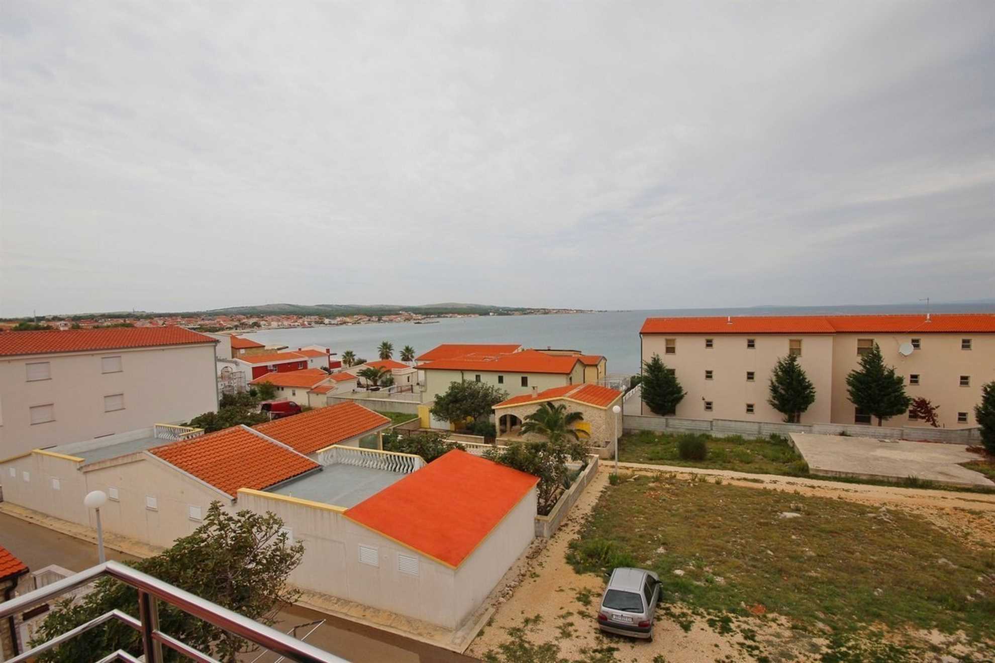 Just 70 m from the beach | Ideal for family | Outdoor shower, satellite TV, Wi-Fi, BBQ