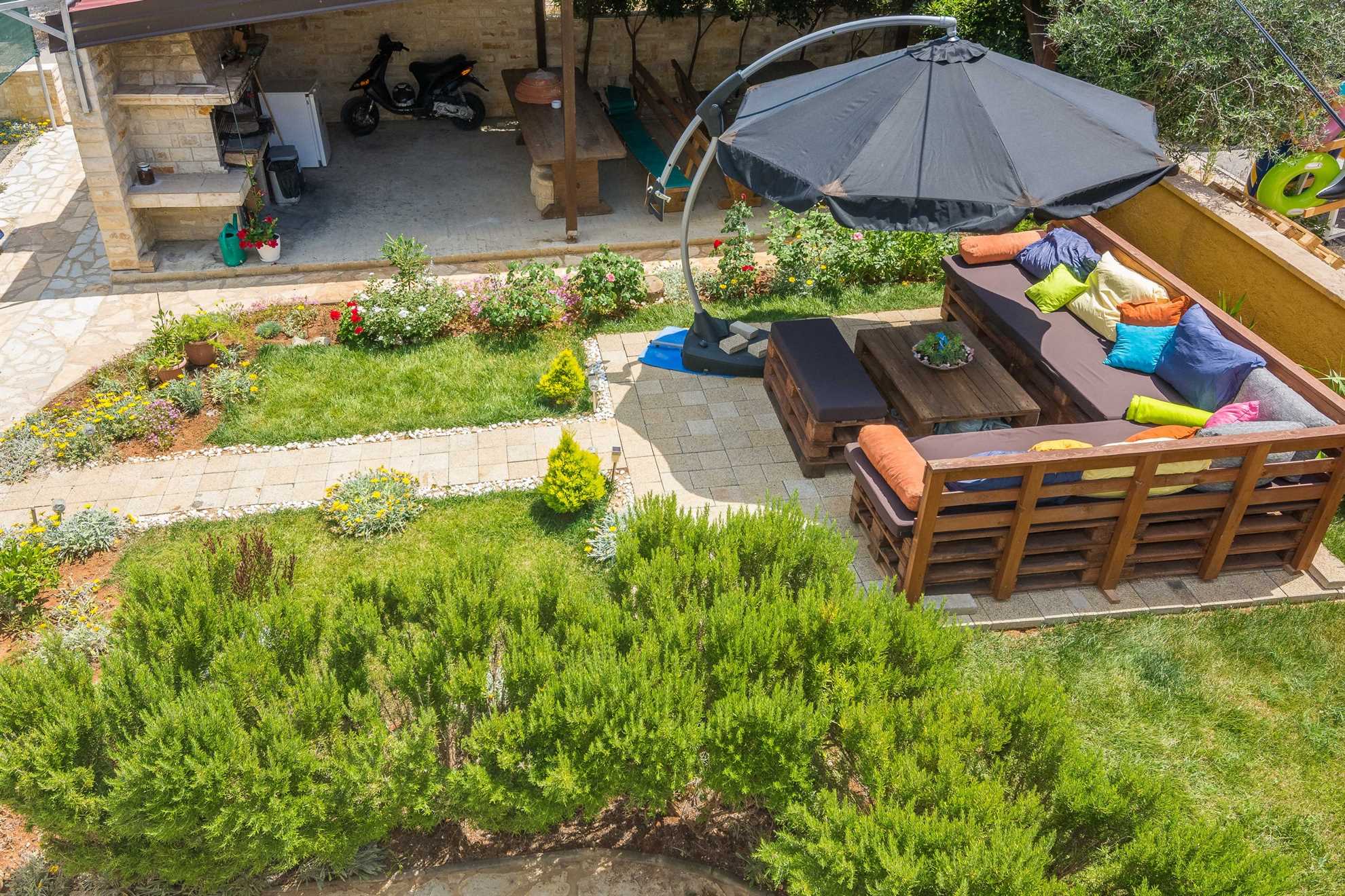 Air-conditioned apartment | 27m2 | for 2-4 | SAT-TV, Wi-Fi, BBQ
