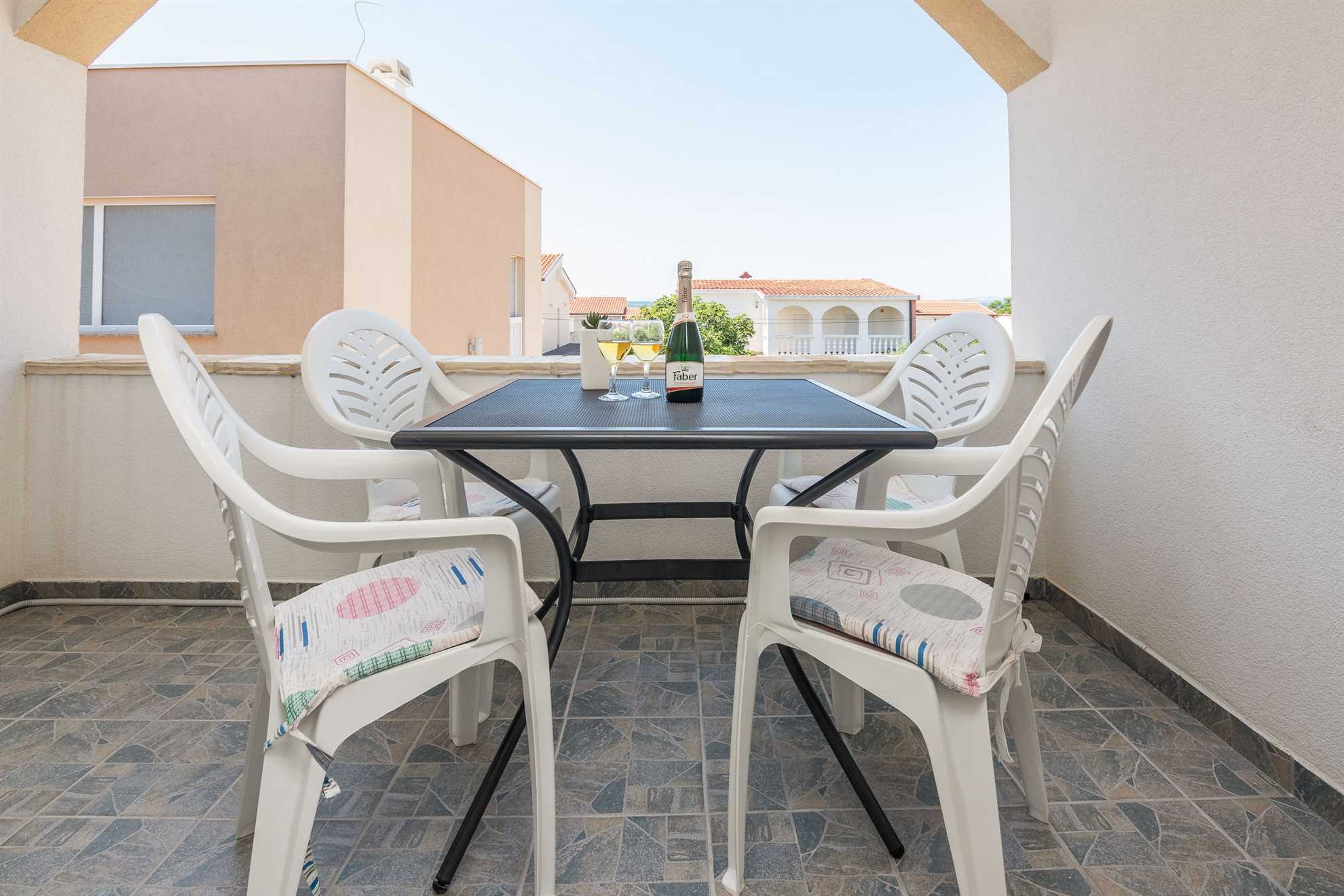 Apartment for 2-4 persons in Bobovik | Air conditioning, satellite TV, internet