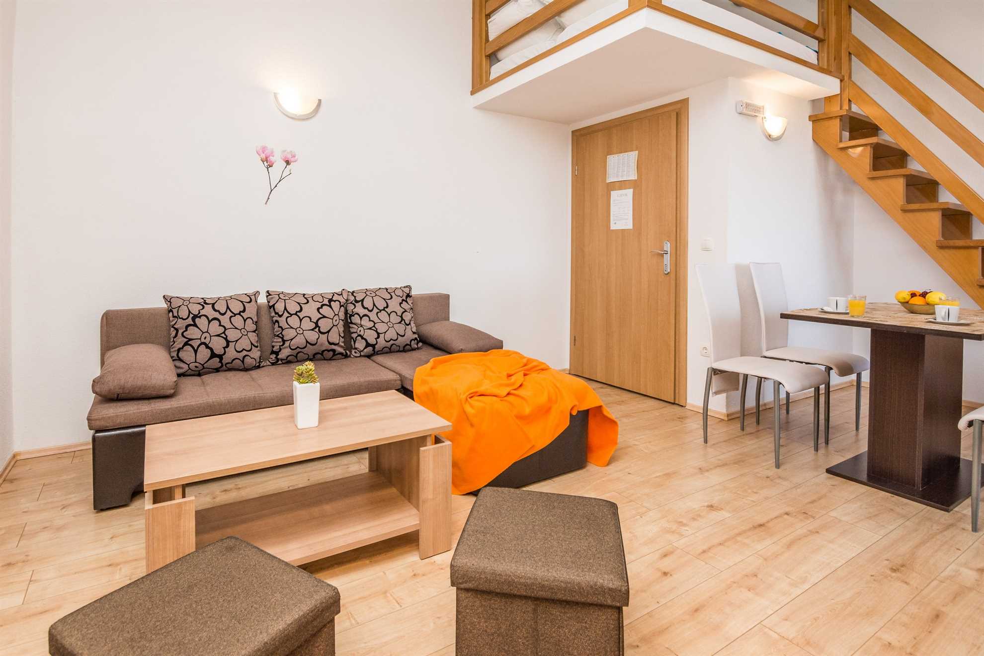 Apartment for 2-4 persons | Air conditioning, satellite TV, Internet