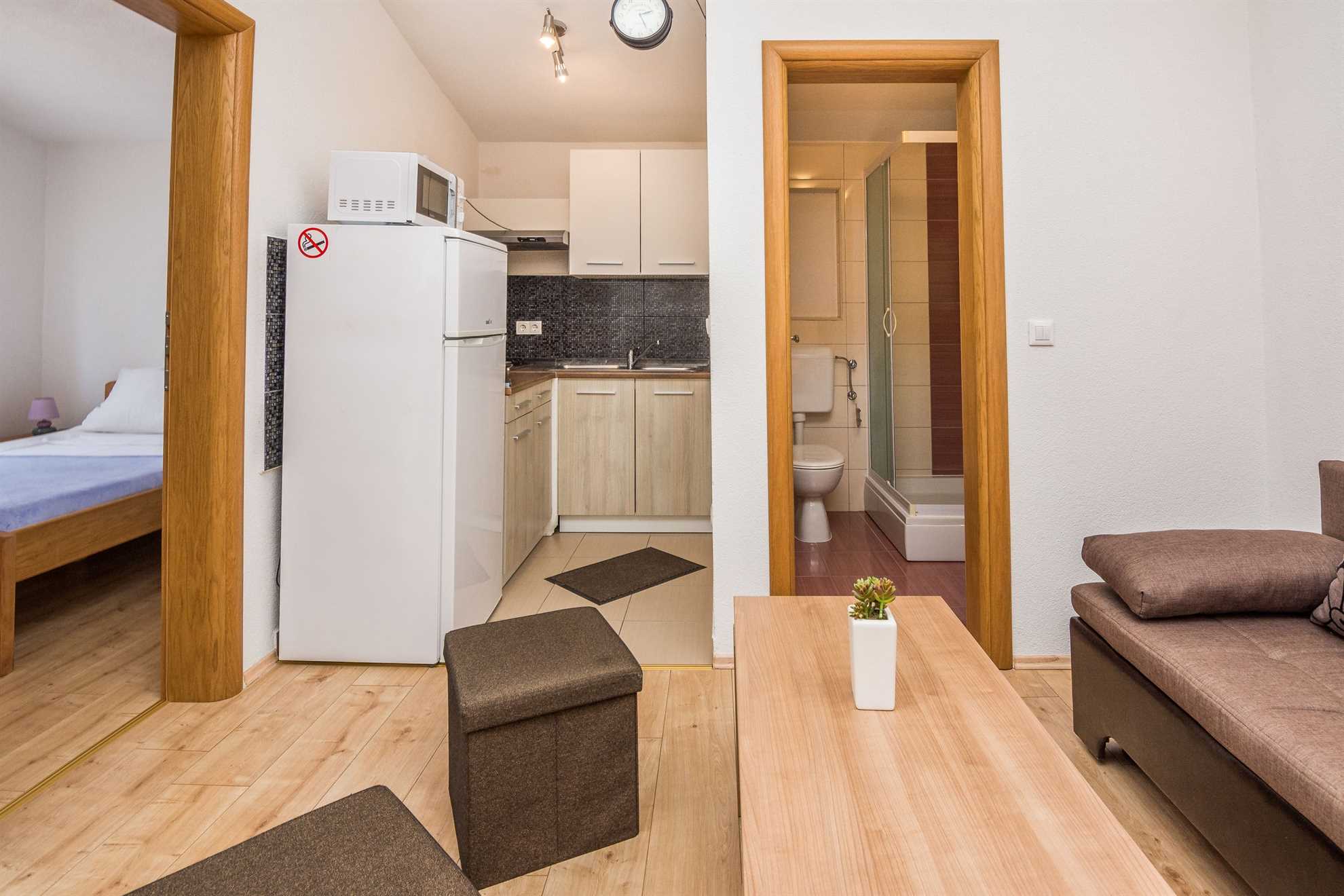 Apartment for 2-4 persons | Air conditioning, satellite TV, Internet