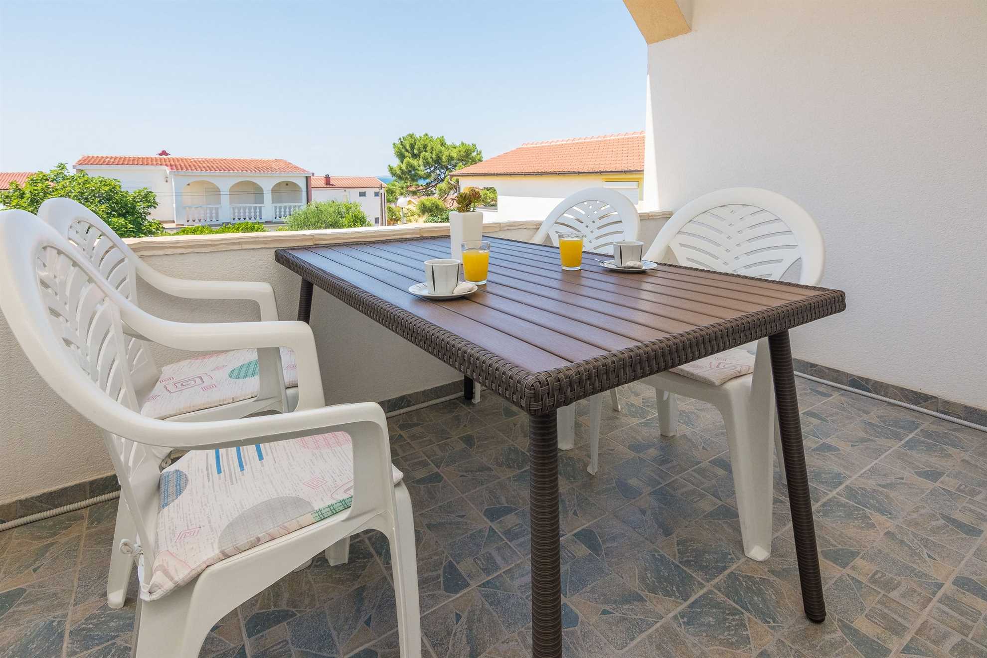 Apartment for 2-4 persons | Air conditioning, satellite TV, Internet