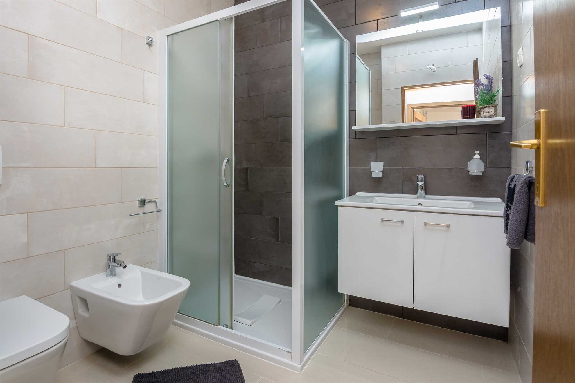 Apartment for 4-6 persons | Air conditioning, satellite TV and internet