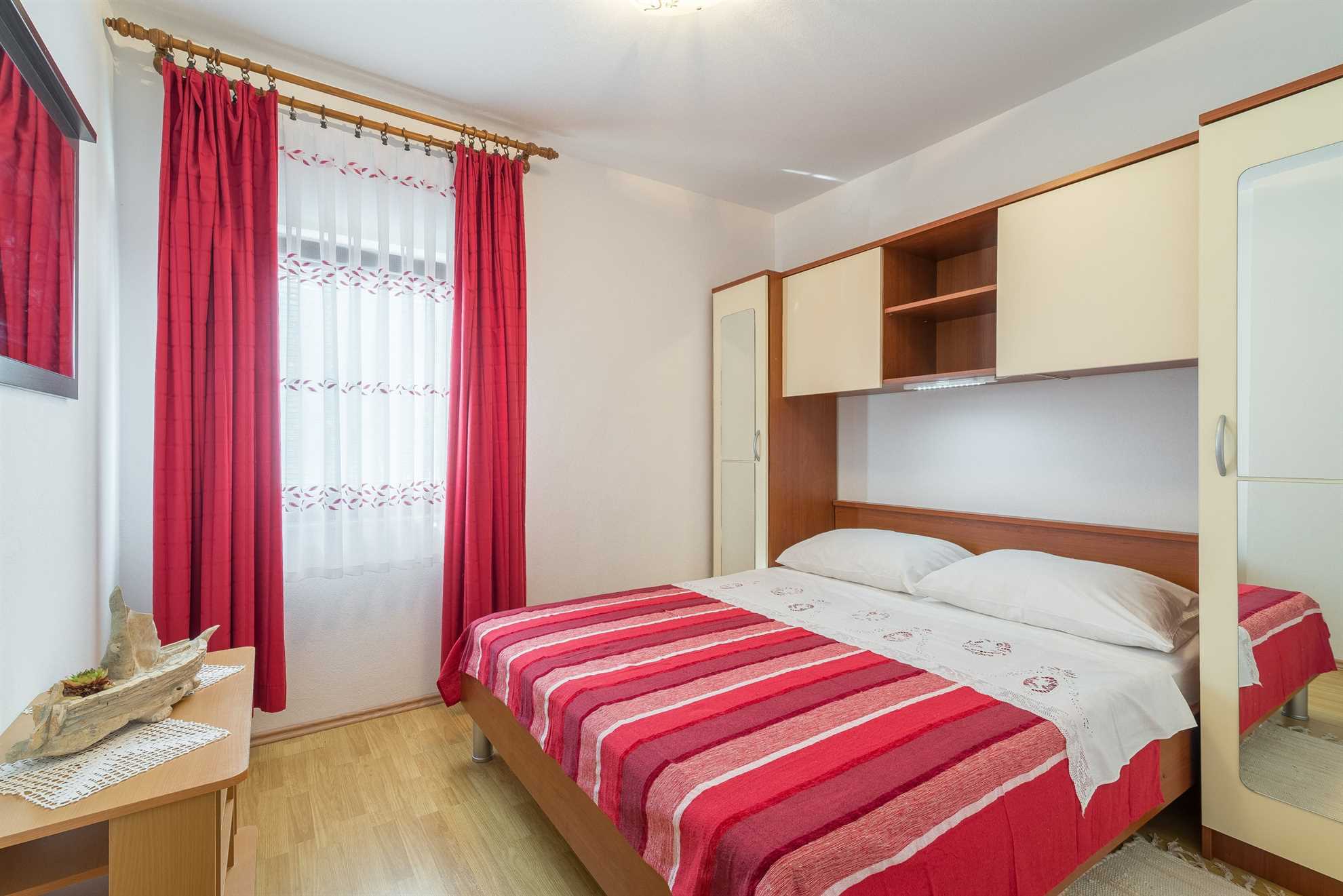 Apartment for 4 persons | Air conditioning, satellite TV and internet