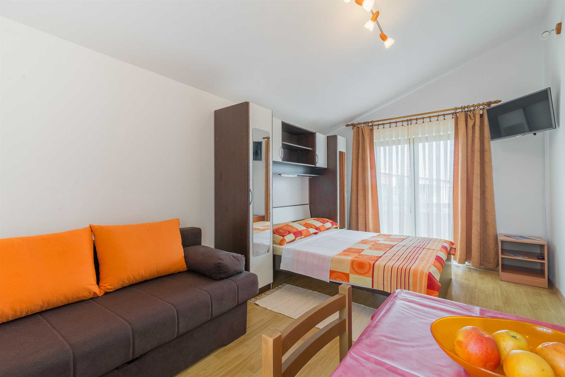 Apartment for 2-3 persons | Air conditioning, satellite TV and internet