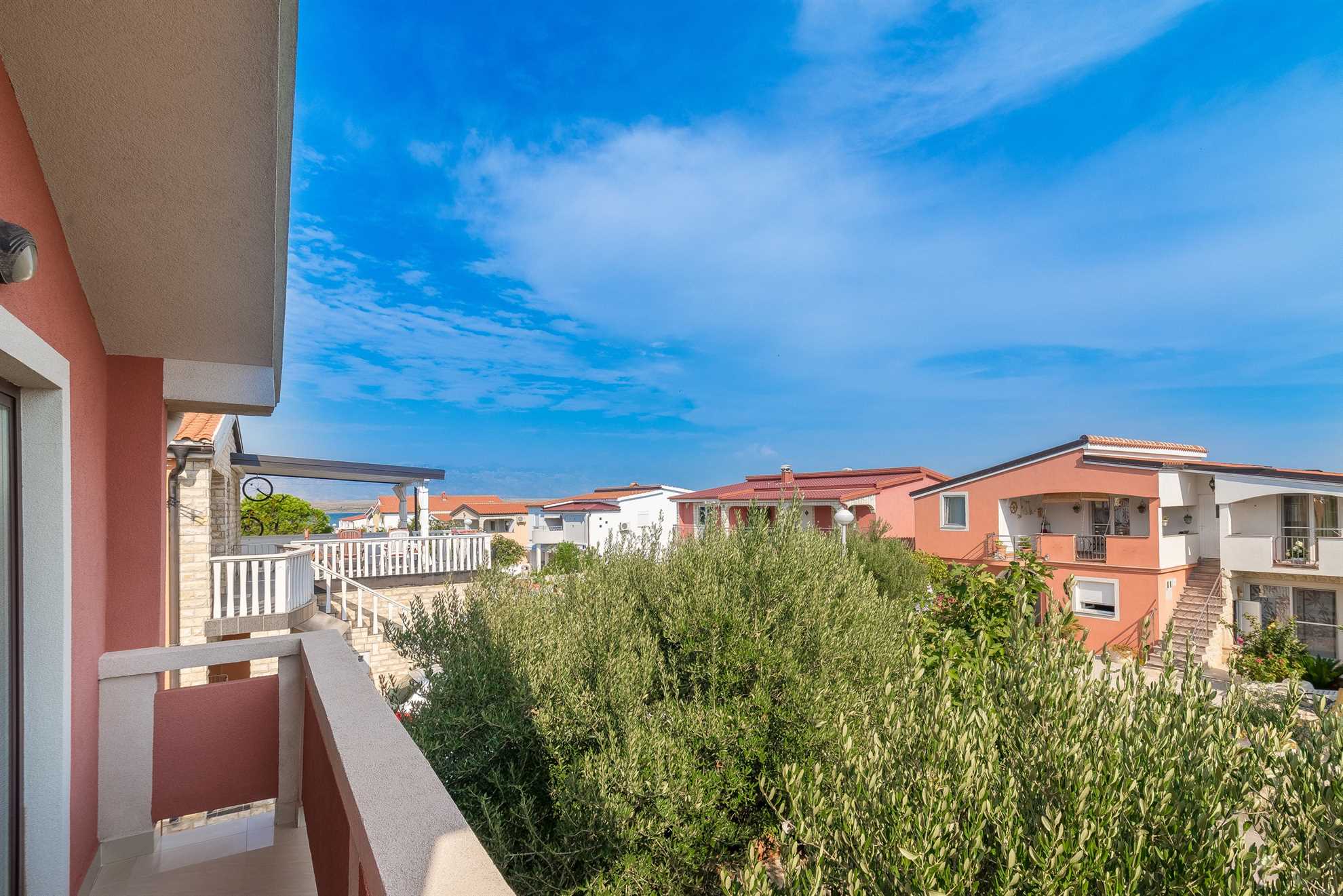 Apartment for 2-3 persons | Air conditioning, satellite TV and internet