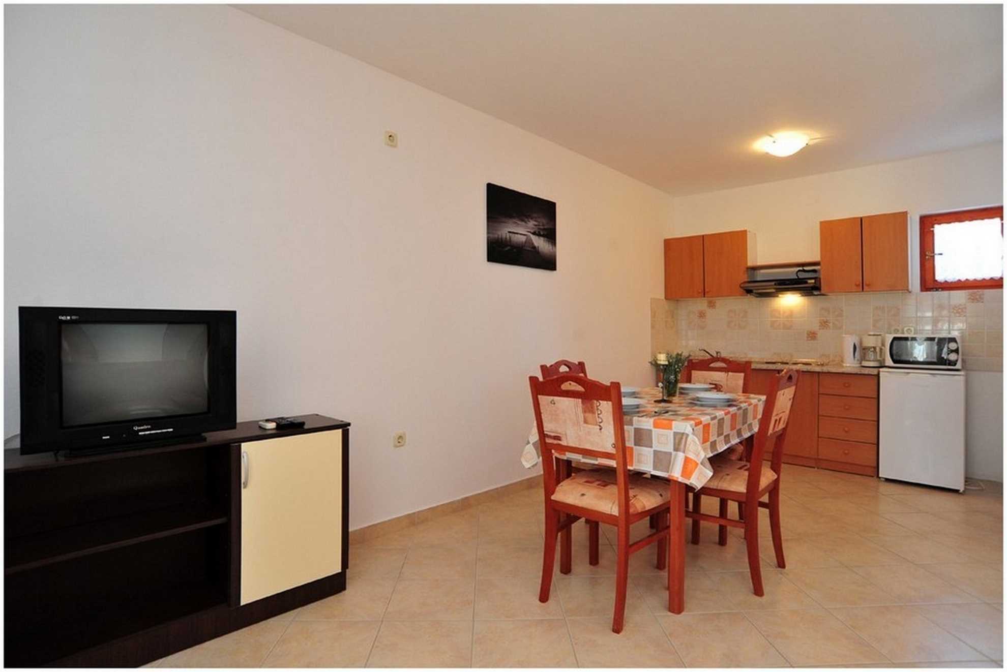 Pool & Meer | Ferienwohnung für 4-6 Pers | Klima, Sat-Tv, WLAN