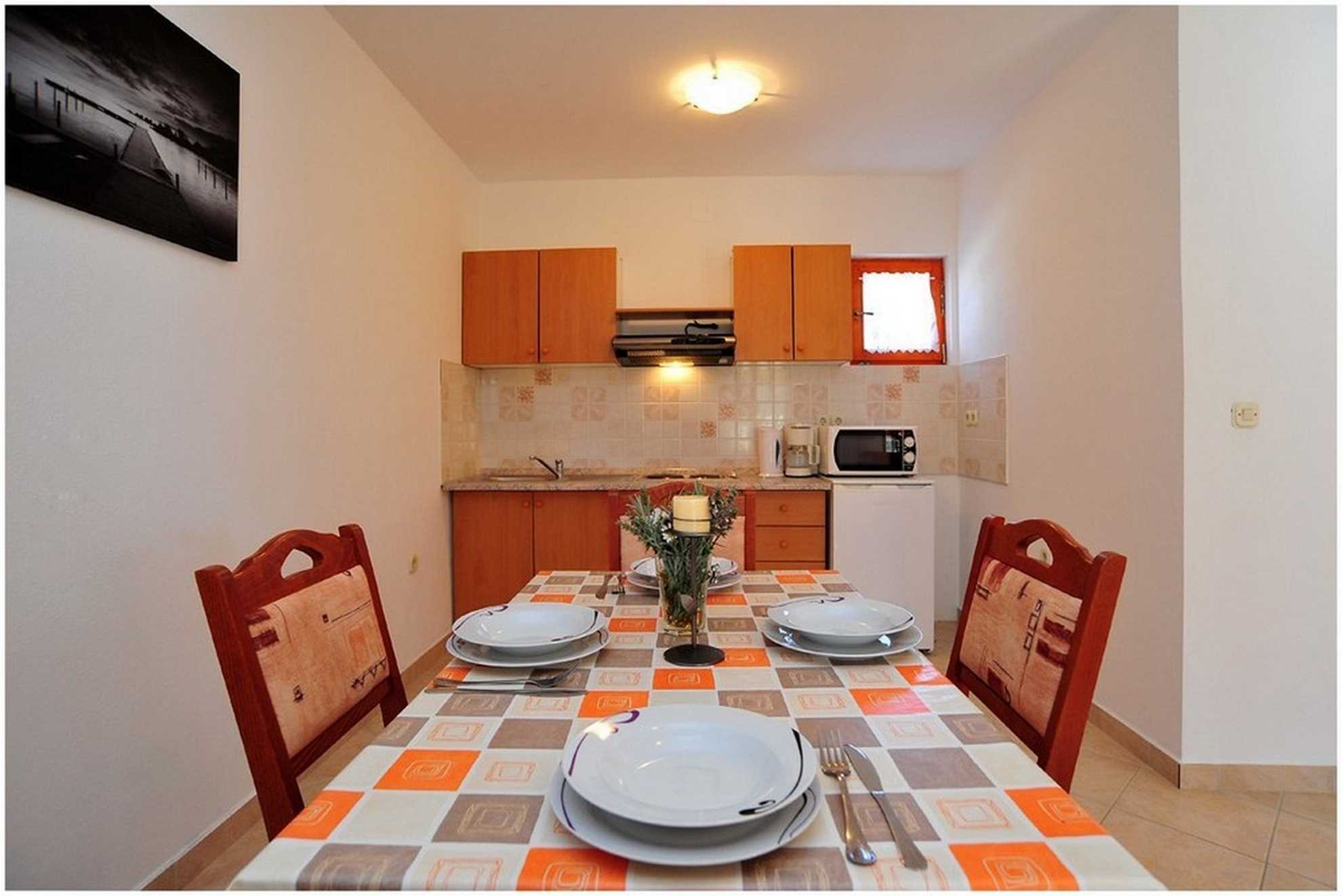Pool & Meer | Ferienwohnung für 4-6 Pers | Klima, Sat-Tv, WLAN