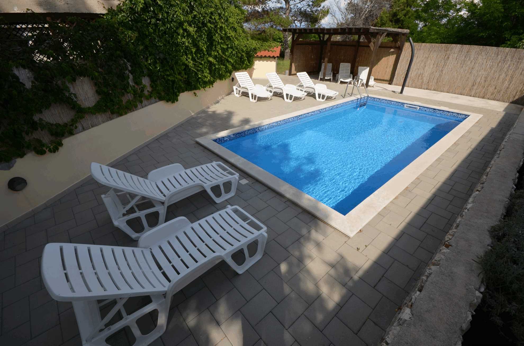 Pool & Meer | Ferienwohnung für 4-6 Pers | Klima, Sat-Tv, WLAN