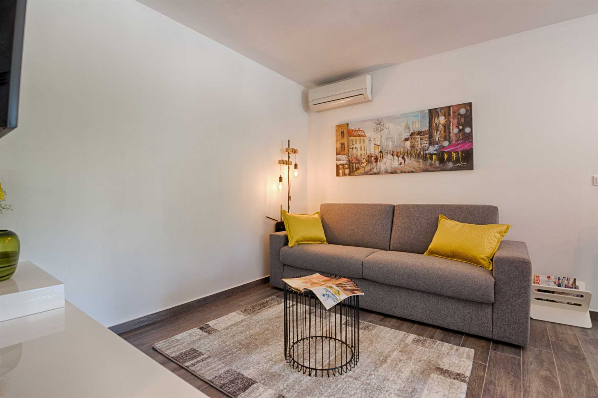 Apartment with pool | Sea view | quiet location | for 4 per.