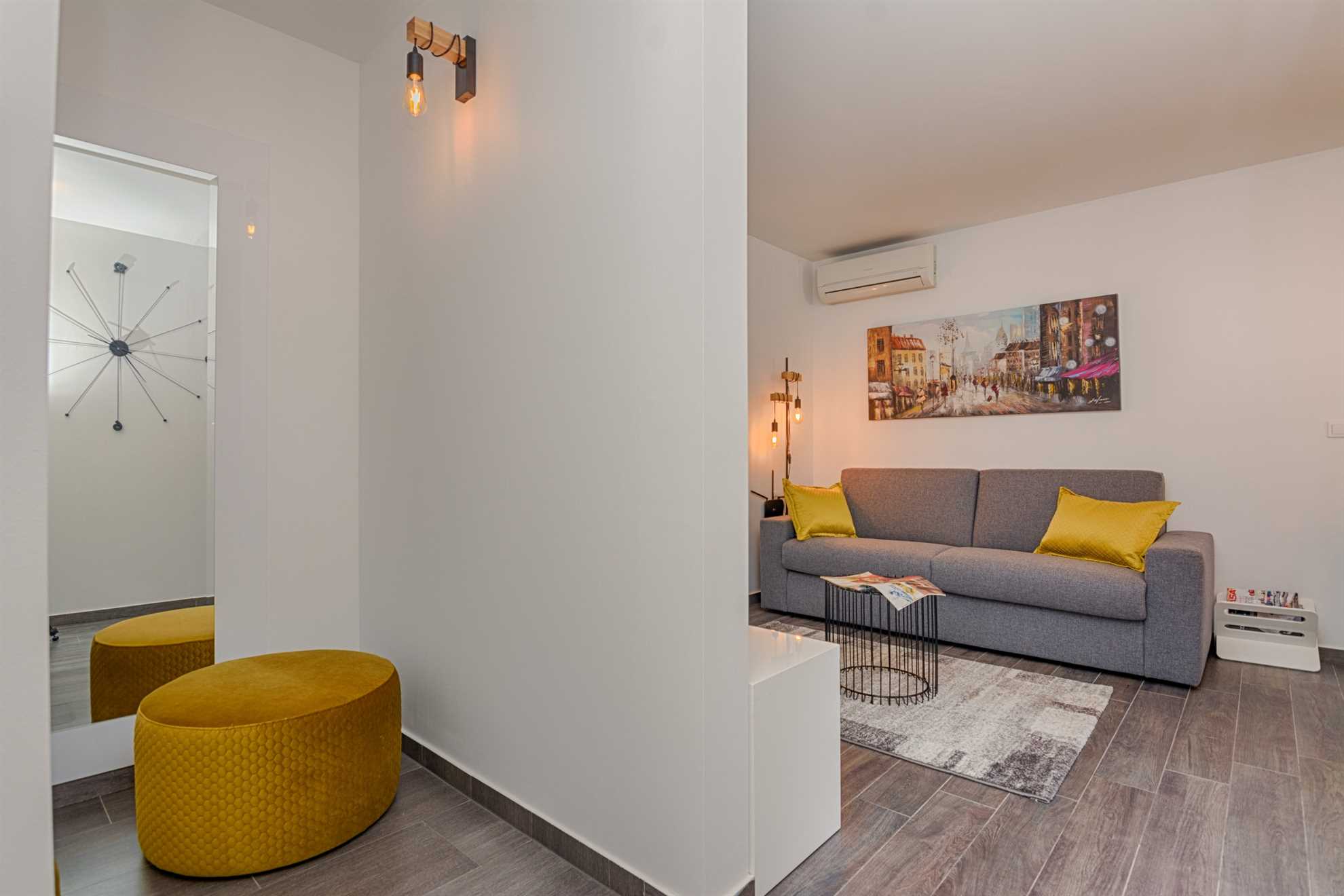 Apartment with pool | Sea view | quiet location | for 4 per.