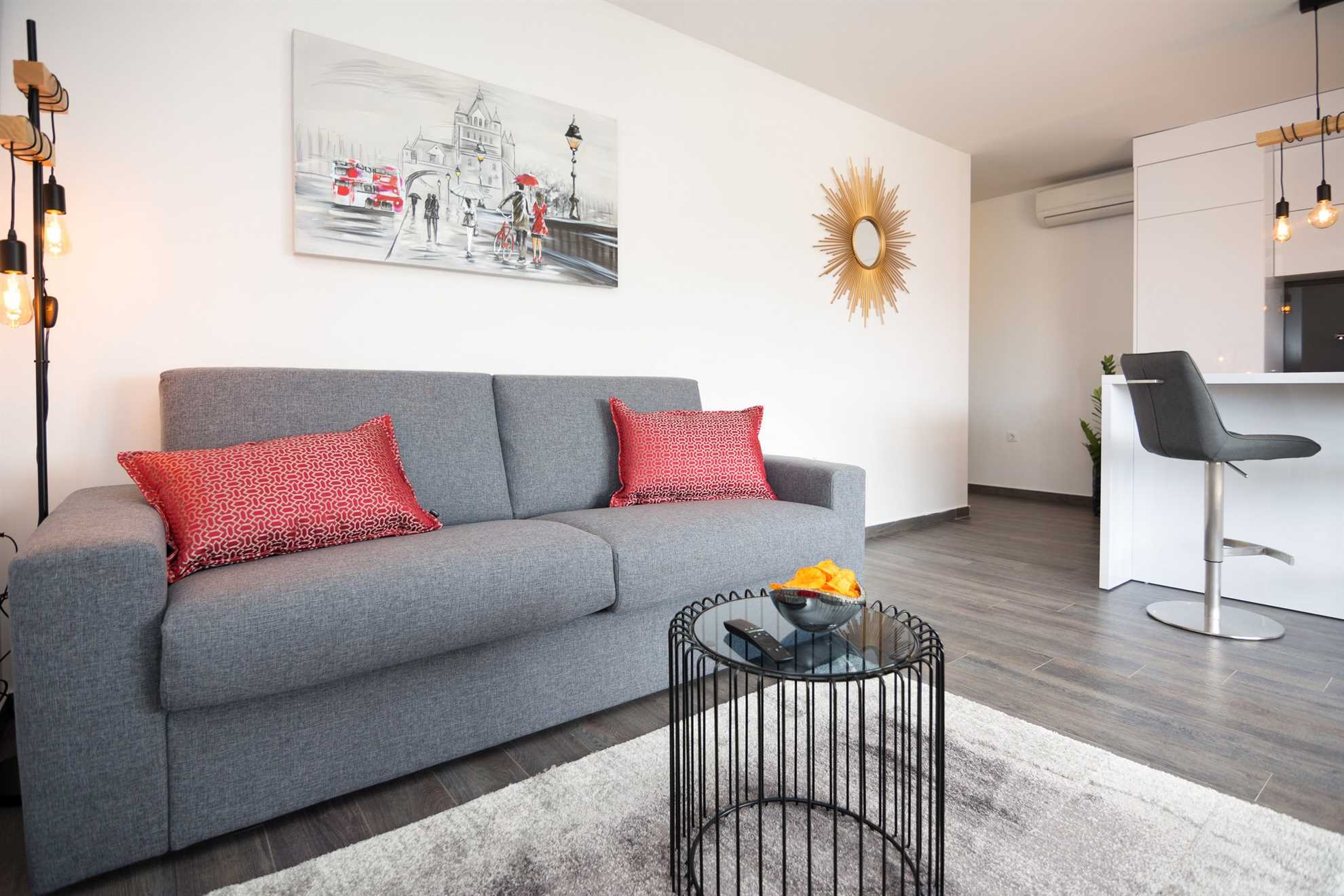 Newly furnished apartment with pool | Quiet location | Sea view | for 6 per.